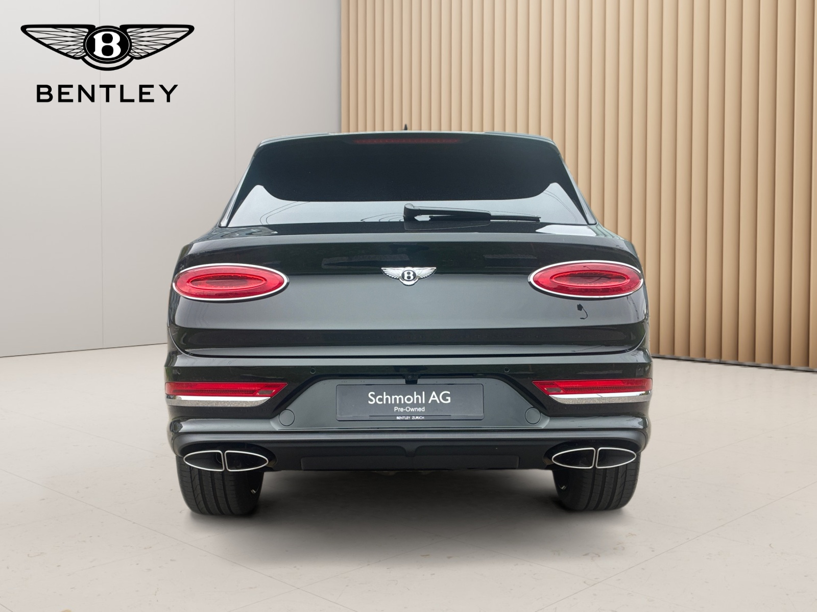 BENTLEY Bentayga Azure aus 1. Hand-image-6