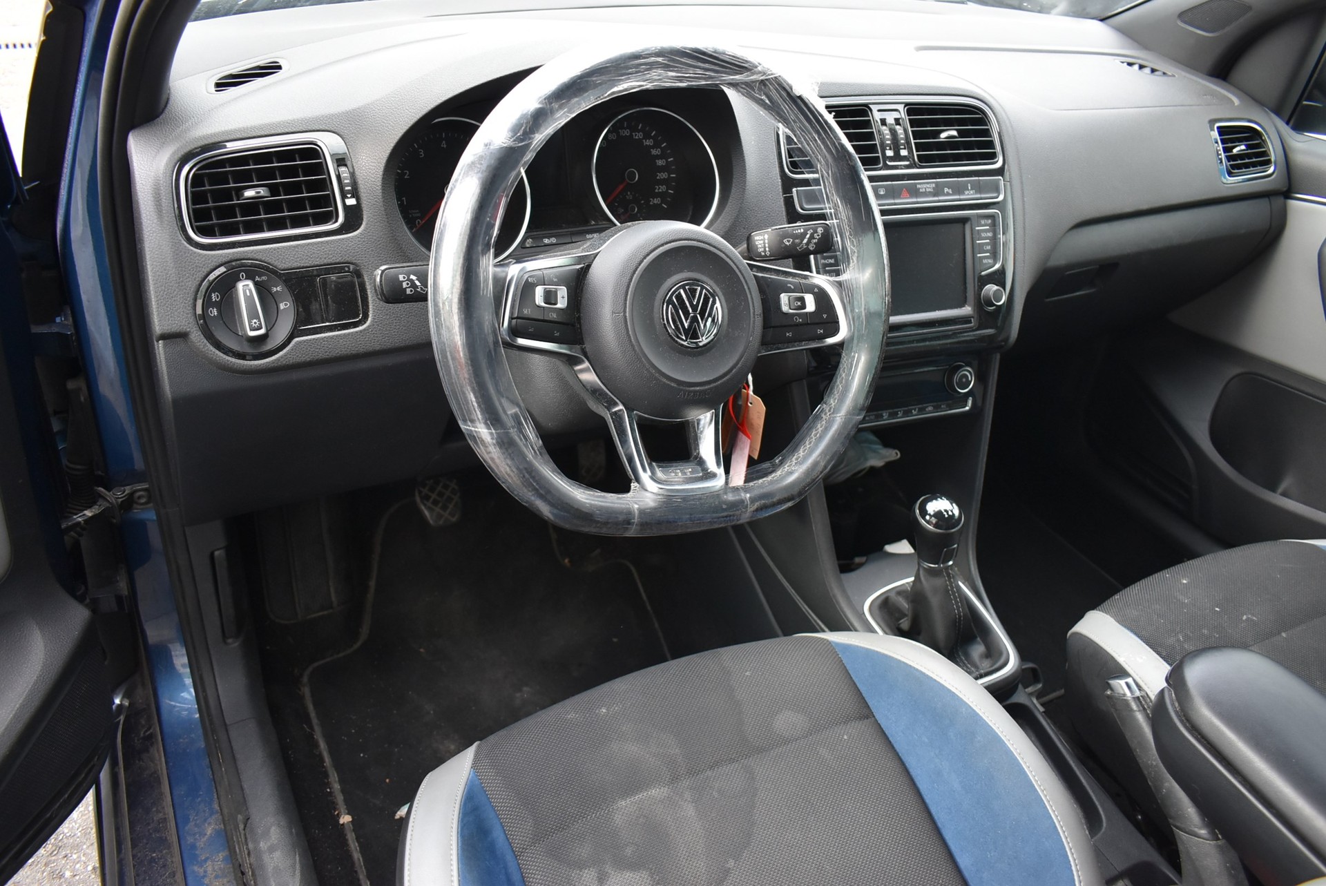 VW Polo 1.4 TSI ACT BlueGT-image-3