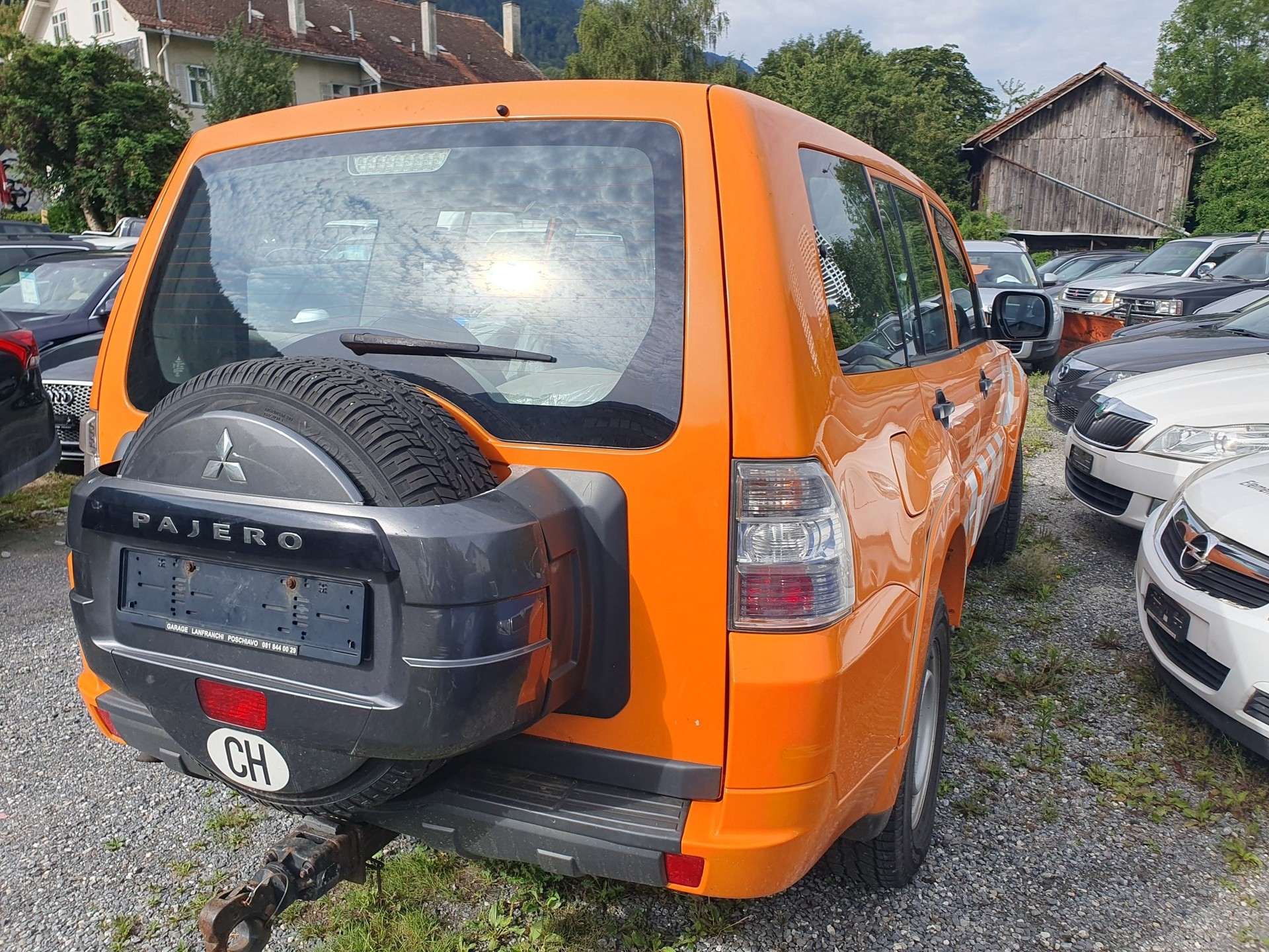 MITSUBISHI Pajero 3.2 DI-D 7 Plätzer-image-3