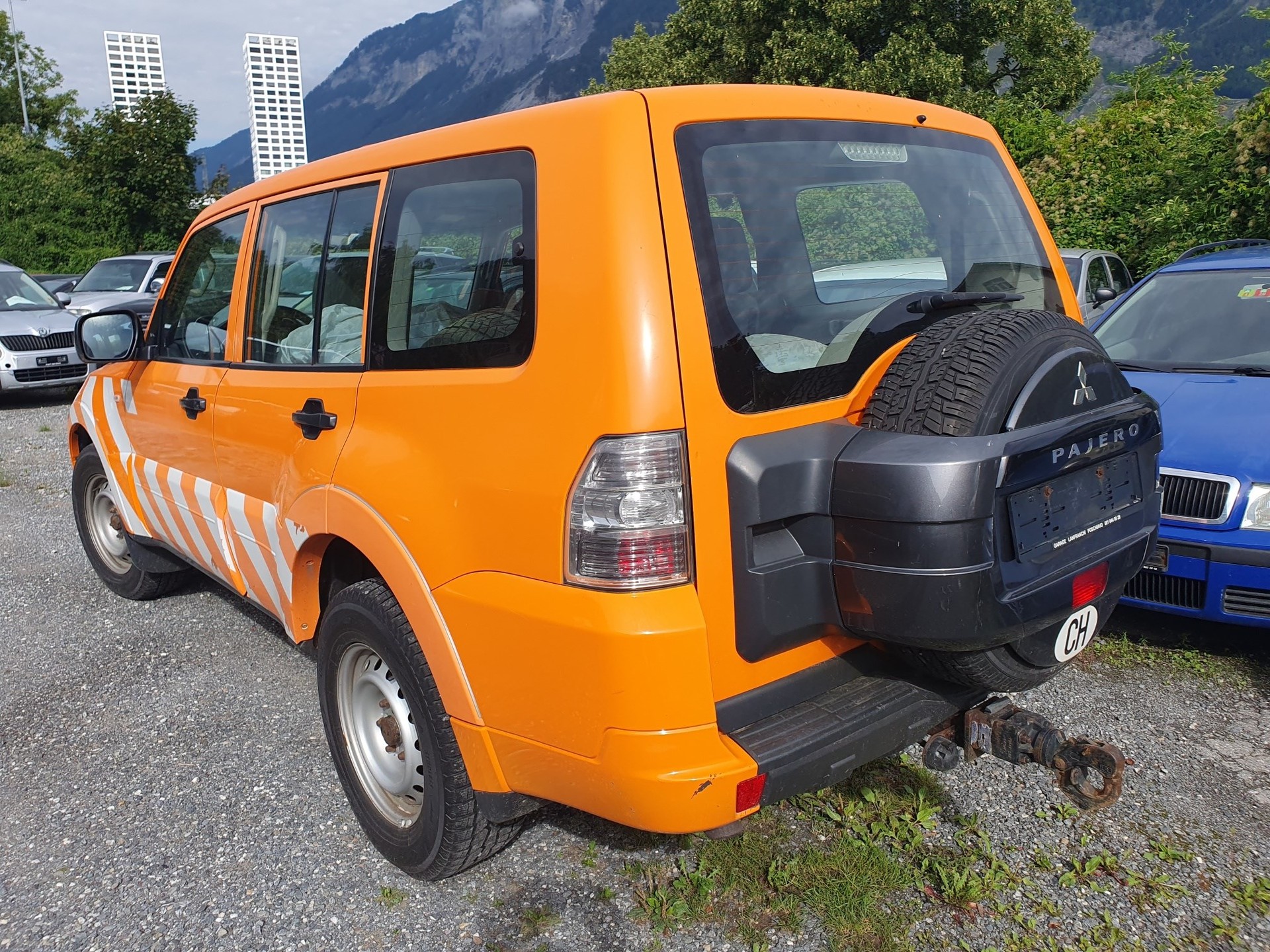 MITSUBISHI Pajero 3.2 DI-D 7 Plätzer-image-2