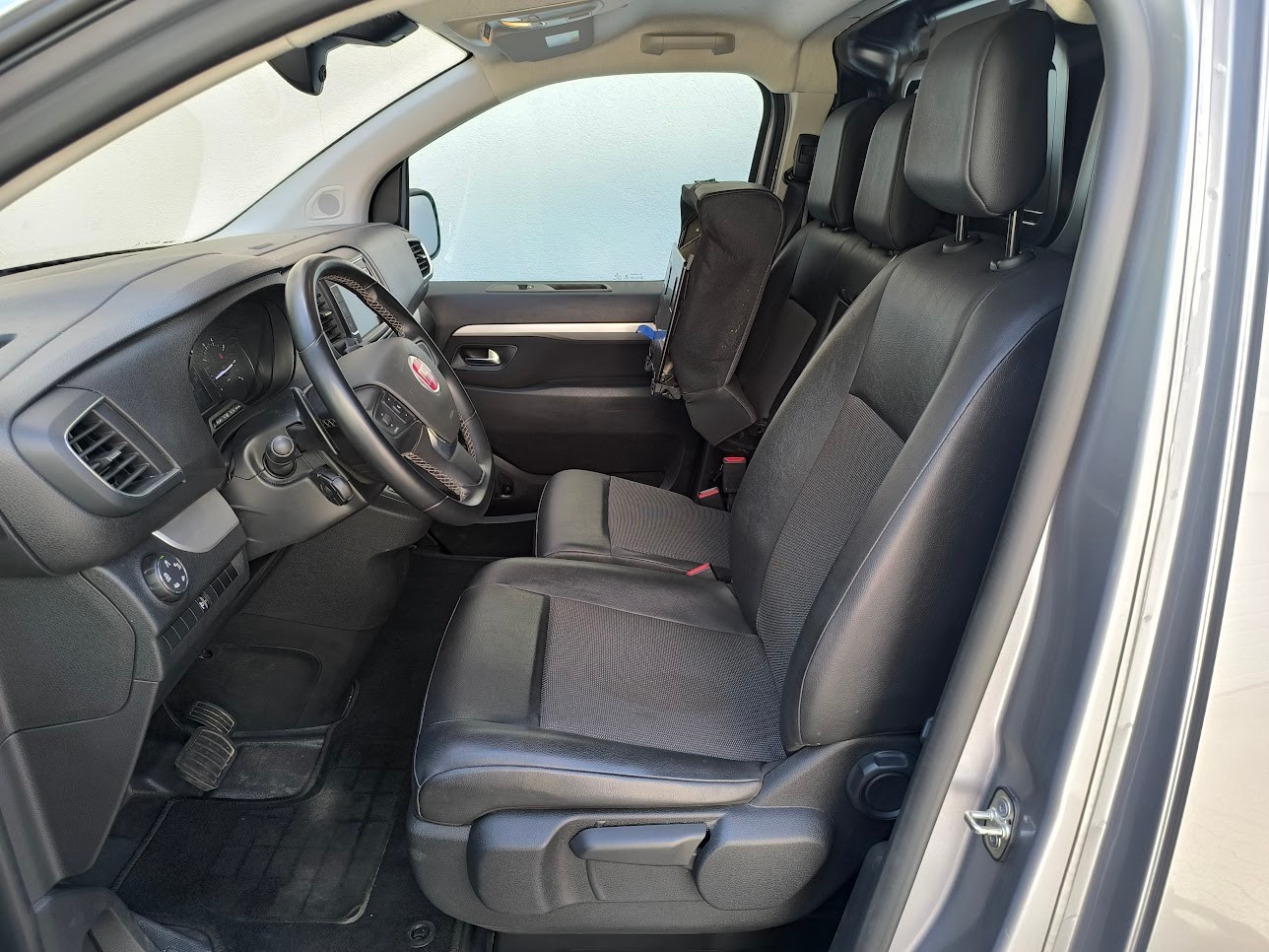 FIAT Scudo 2.0 MJ L3 Business AT-image-9