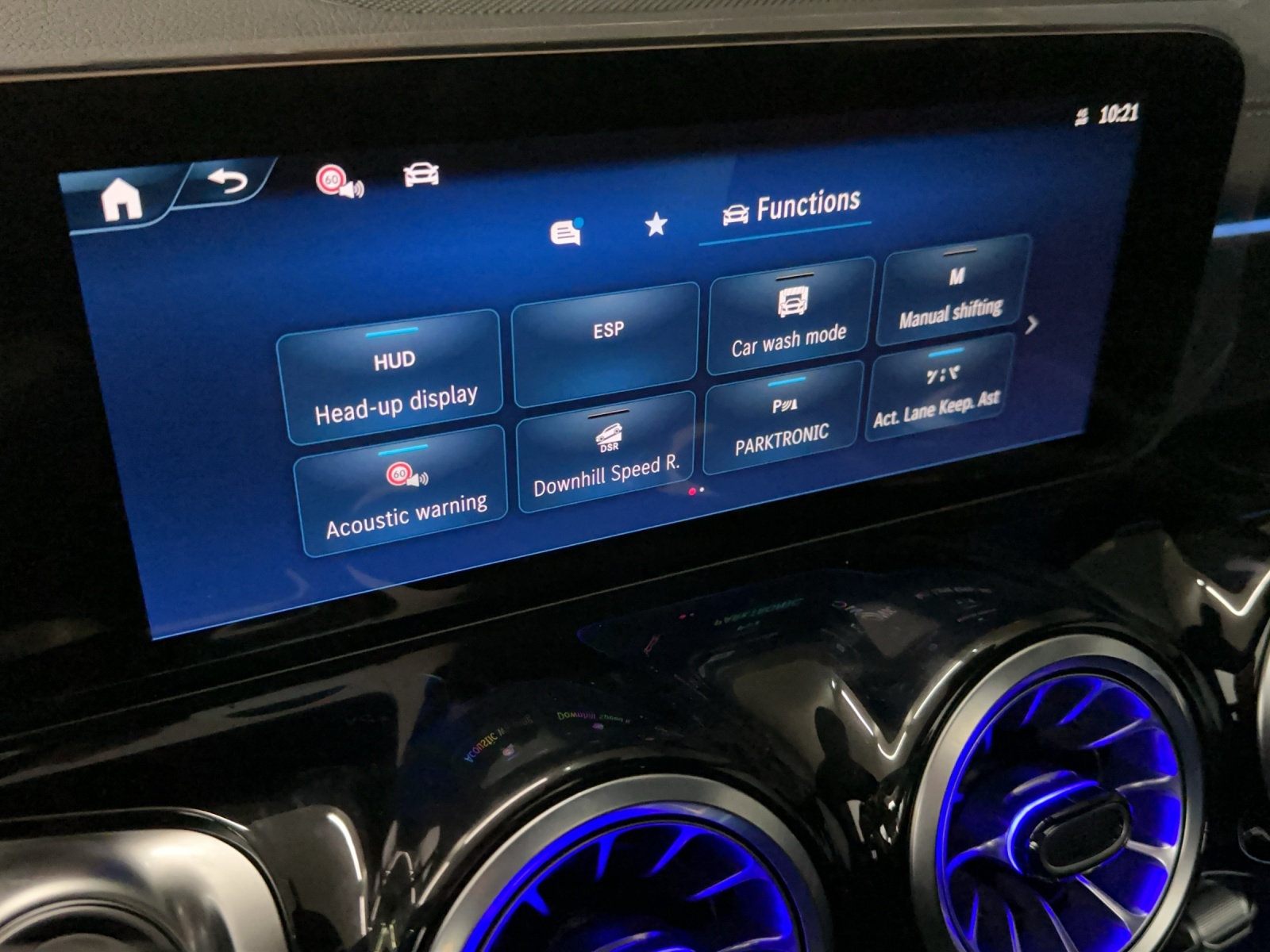 MERCEDES-BENZ GLB 250 4Matic 8G-Tronic-image-12