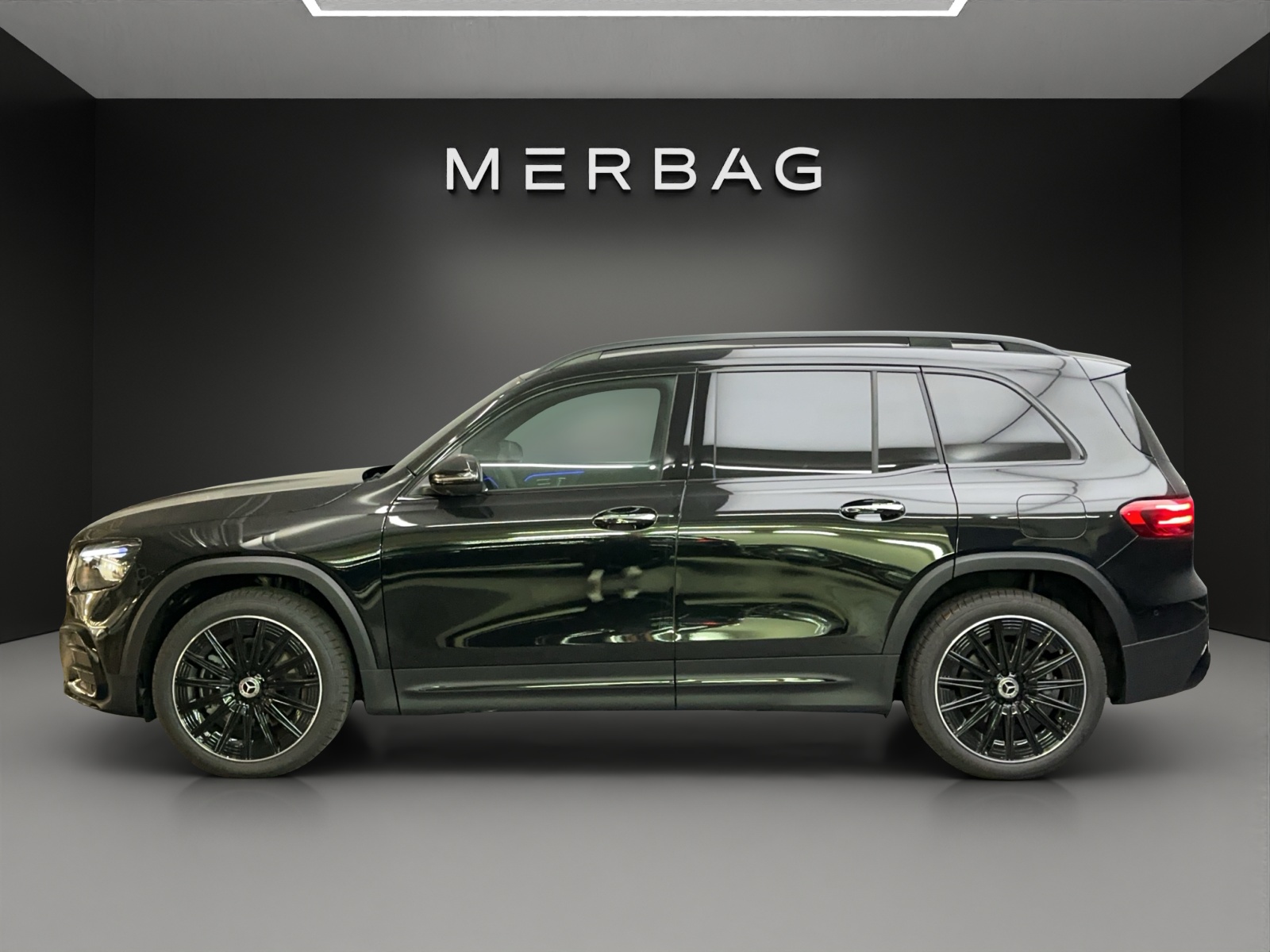 MERCEDES-BENZ GLB 250 4Matic 8G-Tronic-image-2