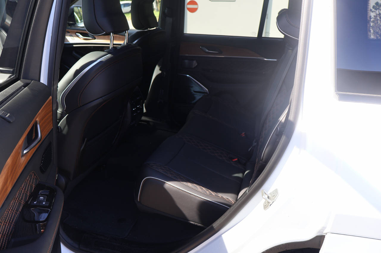 JEEP Grand Cherokee 2.0 Turbo Summit Reserve 4xe-image-14