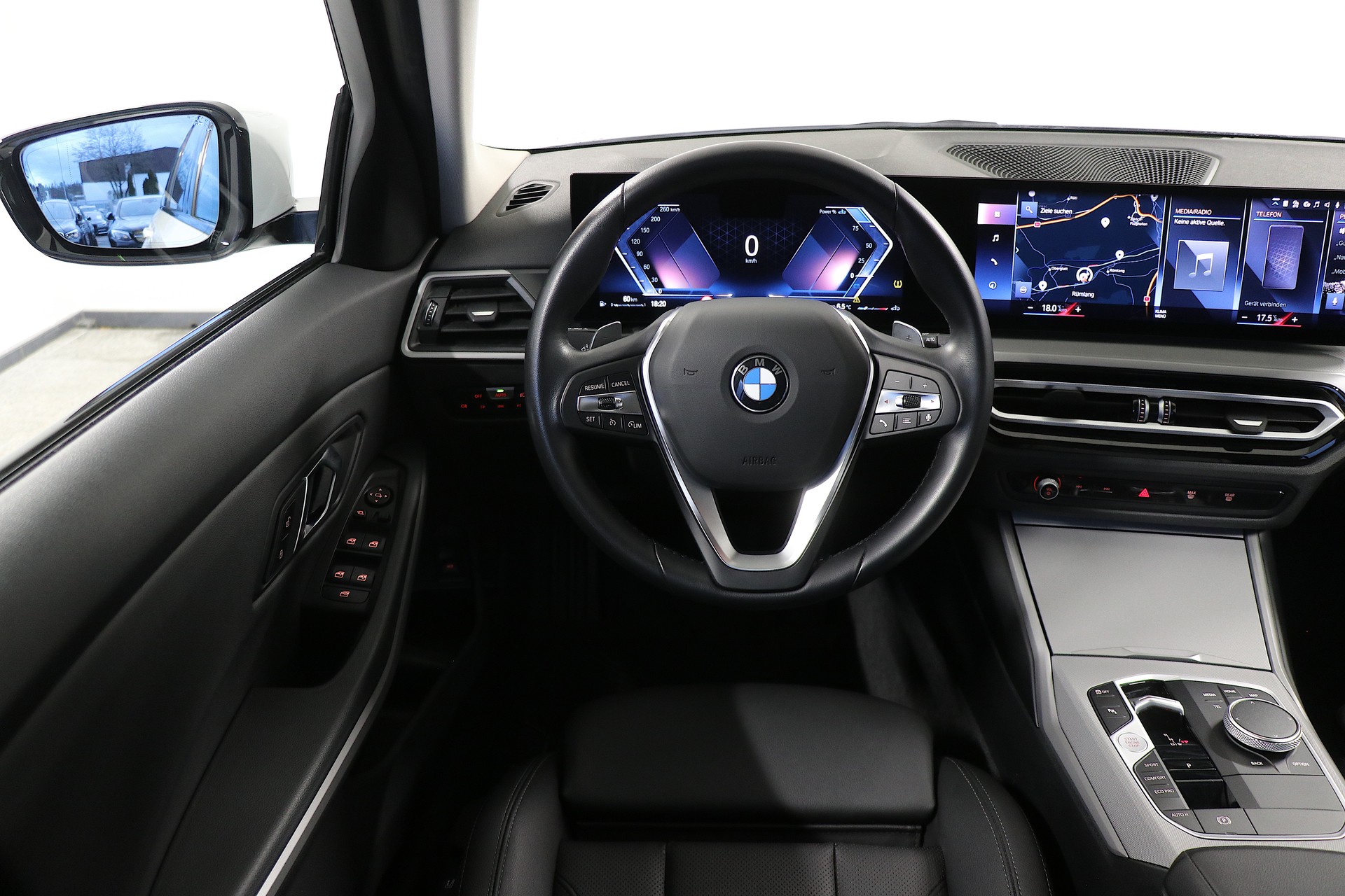 BMW 320d xDrive 48V Touring Steptronic-image-8