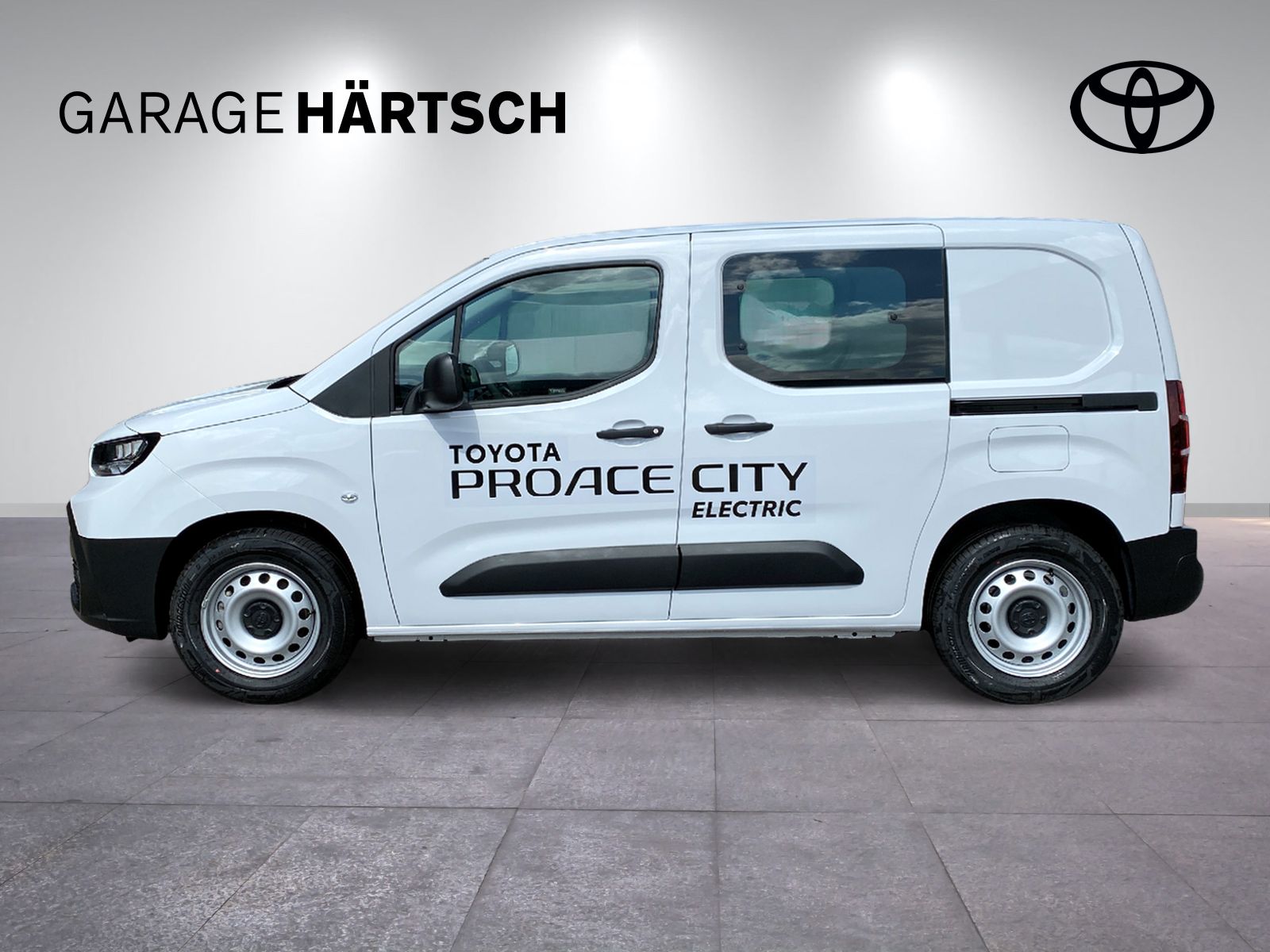 TOYOTA PROACE CITY Van L1 52KWh Active-showroom-element-1