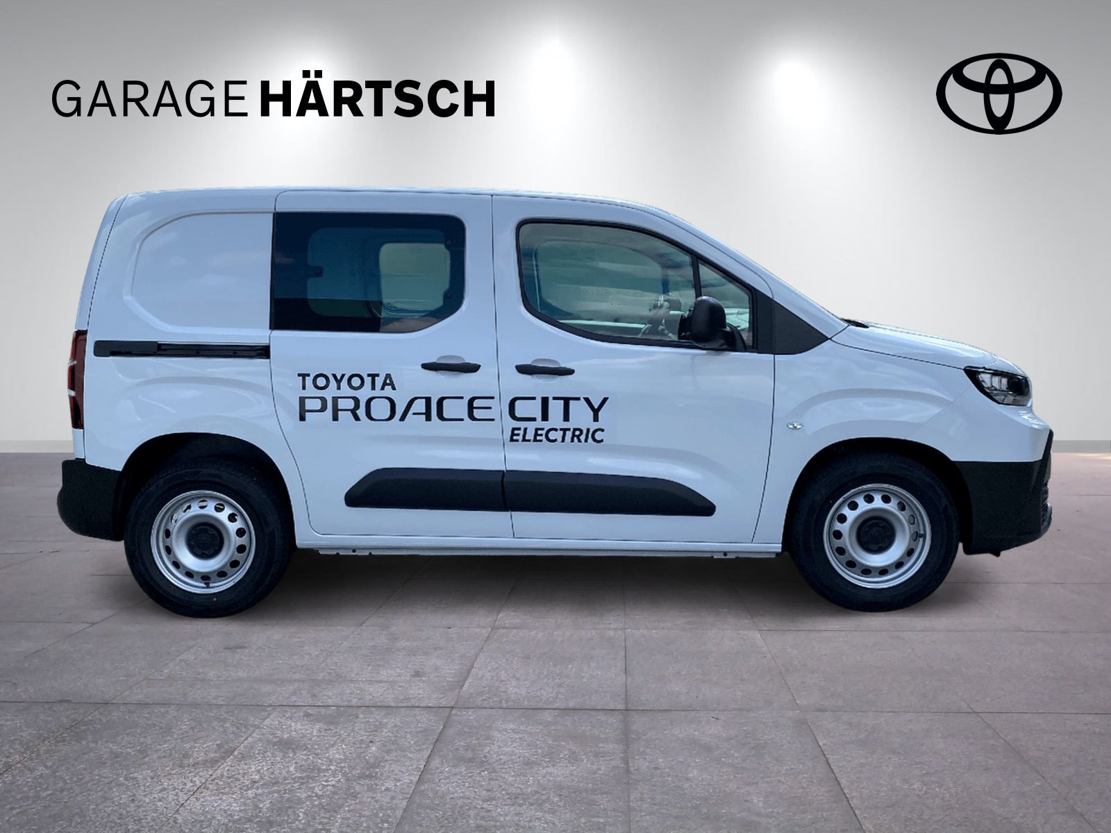 TOYOTA PROACE CITY Van L1 52KWh Active-image-7