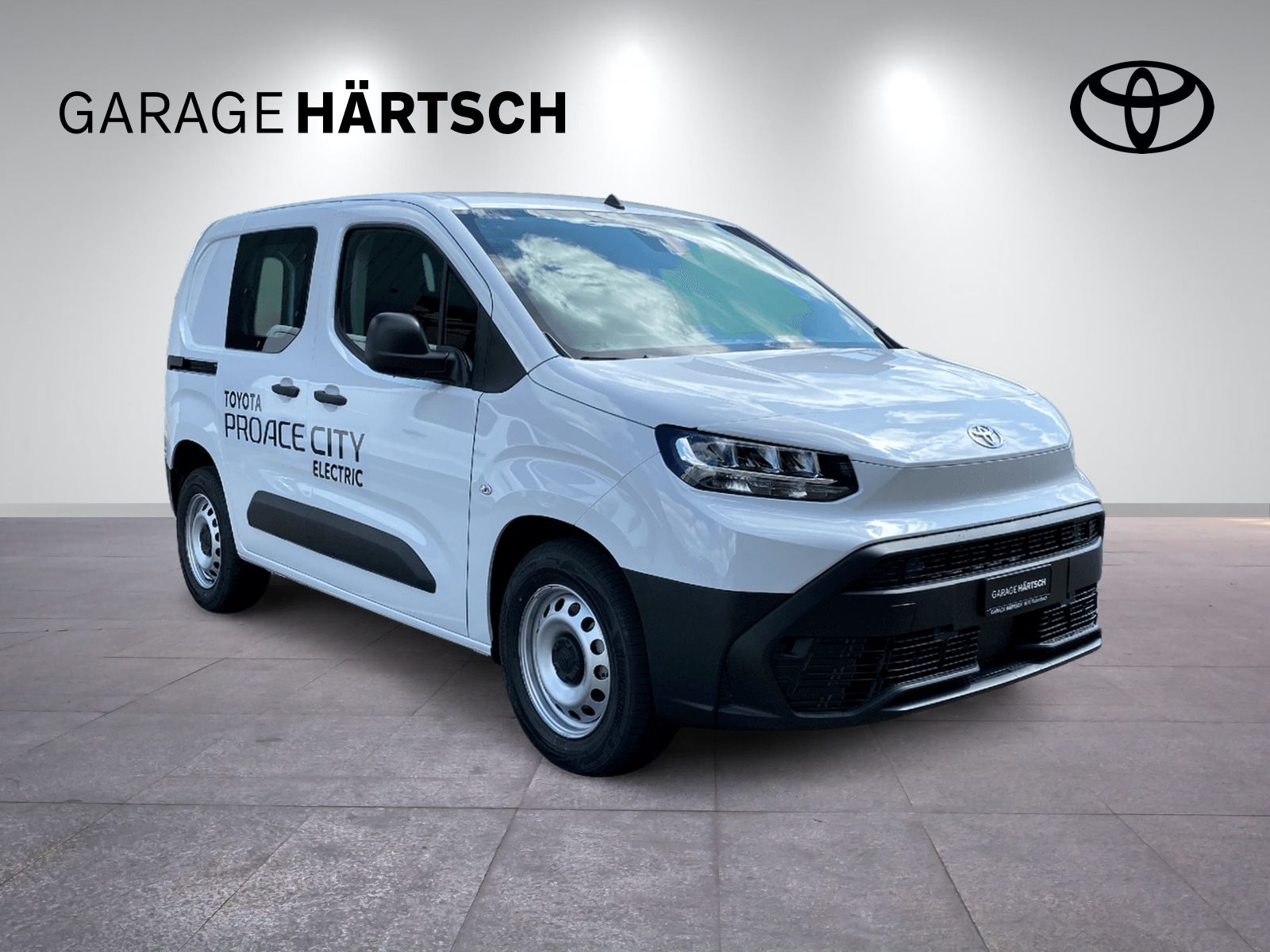 TOYOTA PROACE CITY Van L1 52KWh Active-image-8