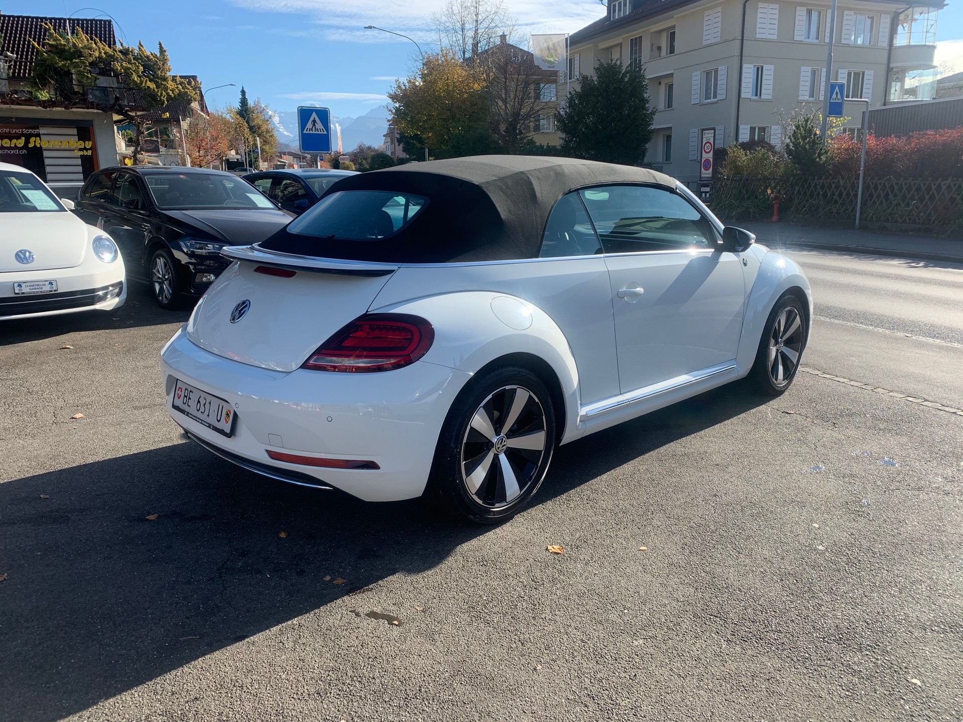 VW Beetle Cabriolet 1.4 TSI BMT Sound DSG-image-3