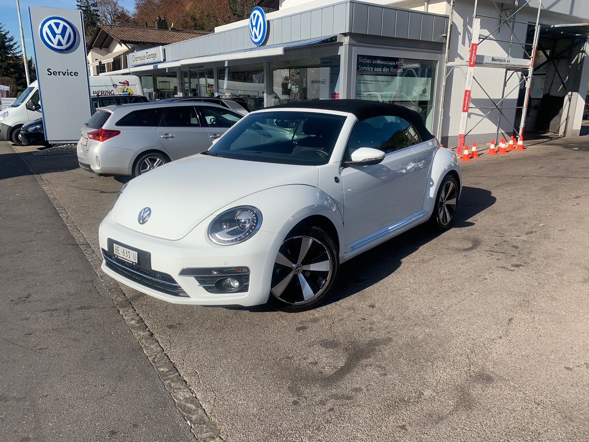 VW Beetle Cabriolet 1.4 TSI BMT Sound DSG-image-0