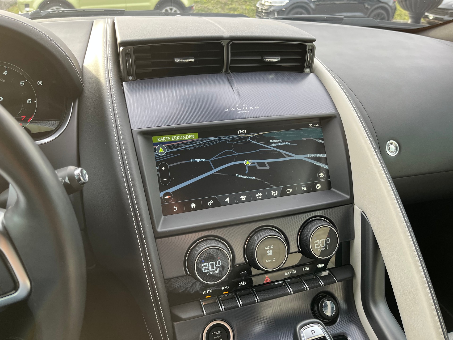 JAGUAR F-Type Convrtible 5.0 V8 R-Dynamic AWD Automatik-image-7