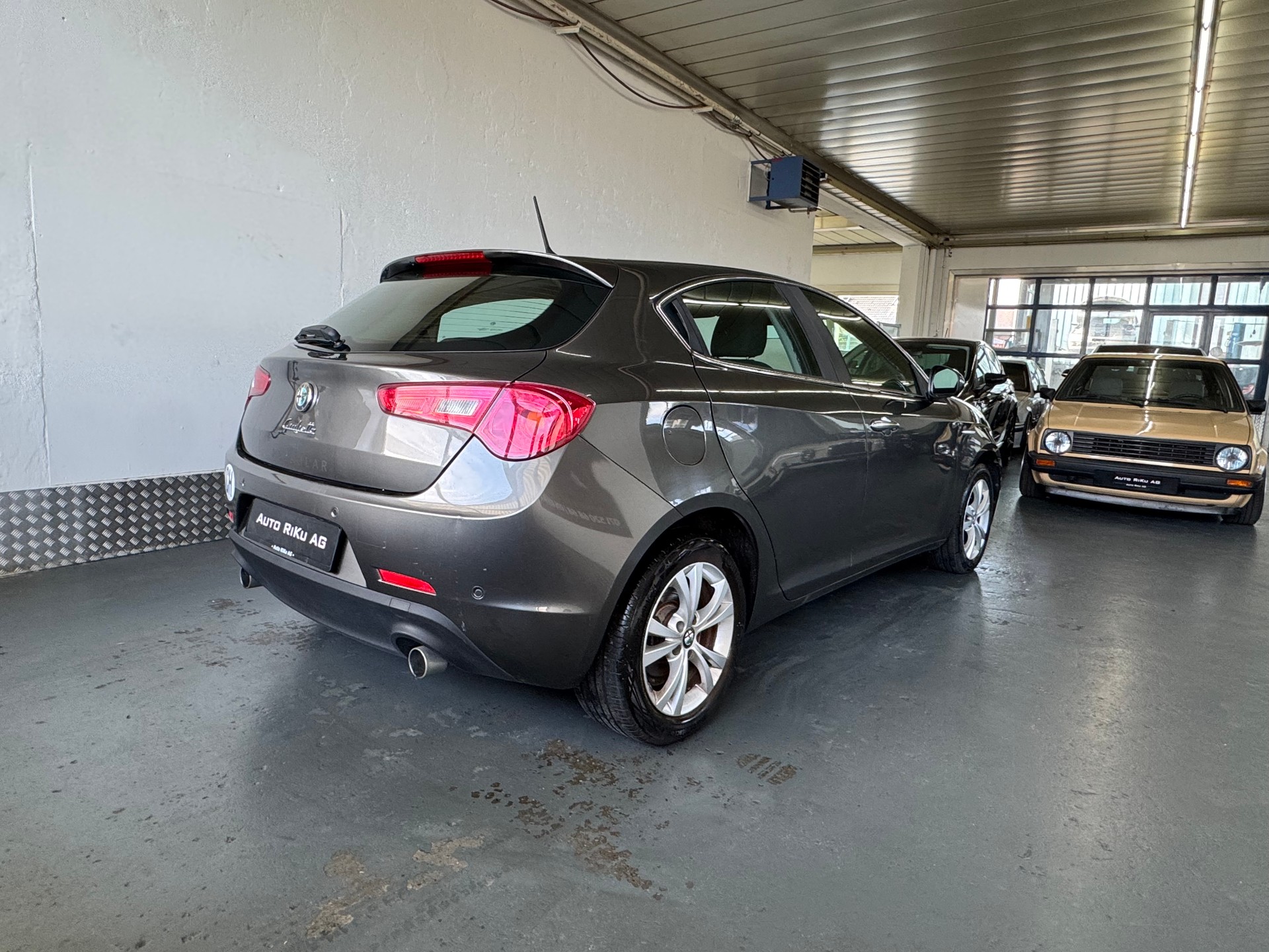 ALFA ROMEO Giulietta 2.0 JTDM Progression TCT-image-8