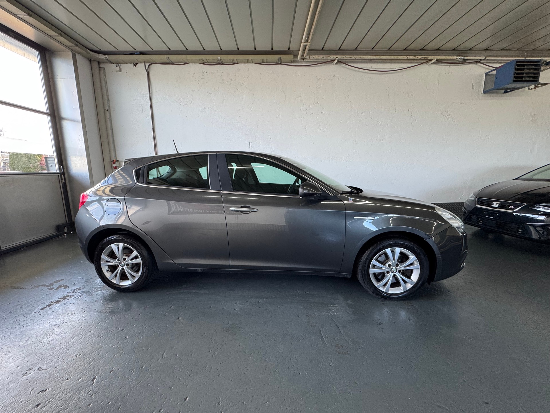 ALFA ROMEO Giulietta 2.0 JTDM Progression TCT-image-6