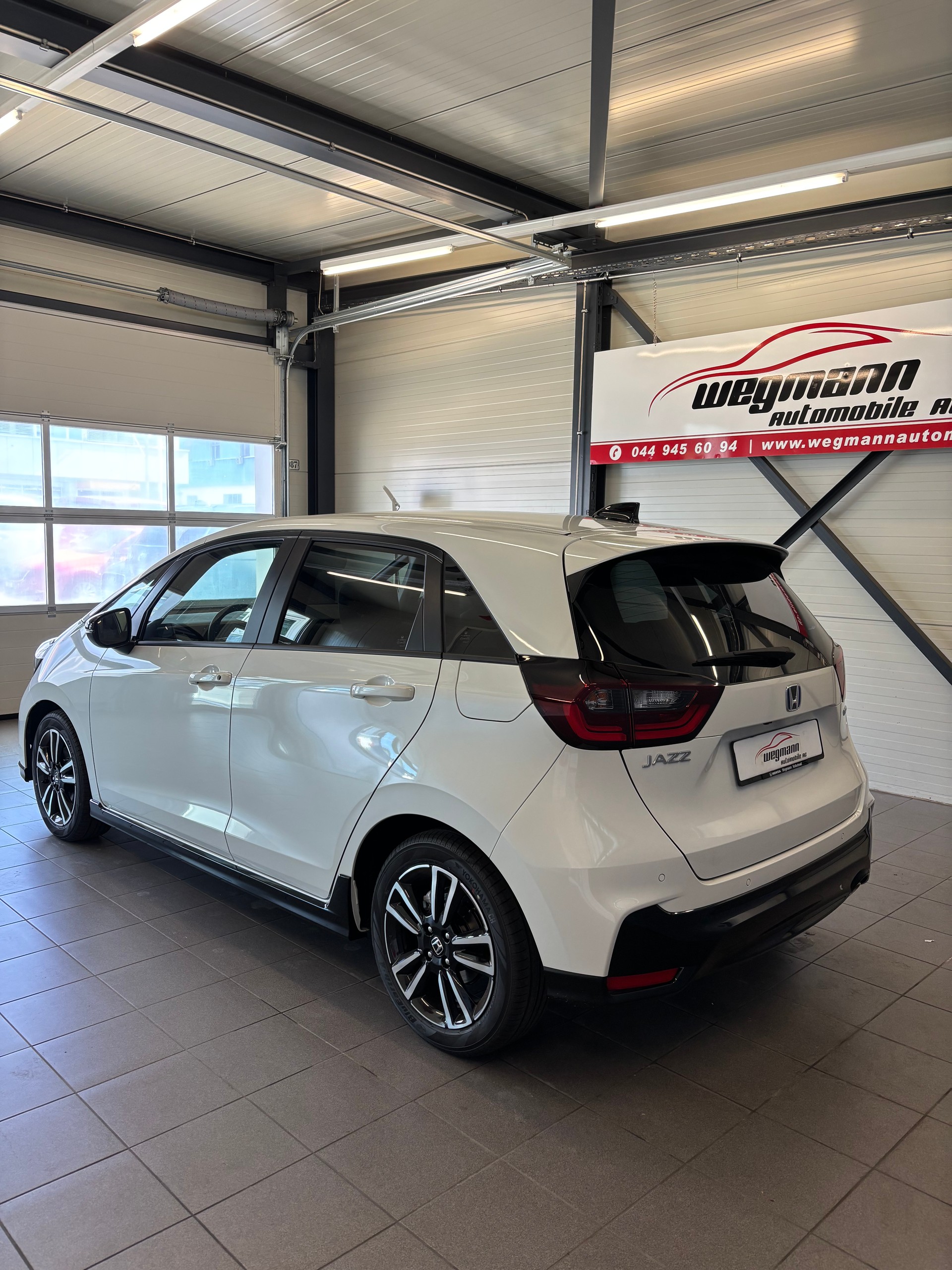HONDA Jazz 1.5i-MMD Advance Sport E-CVT-image-5