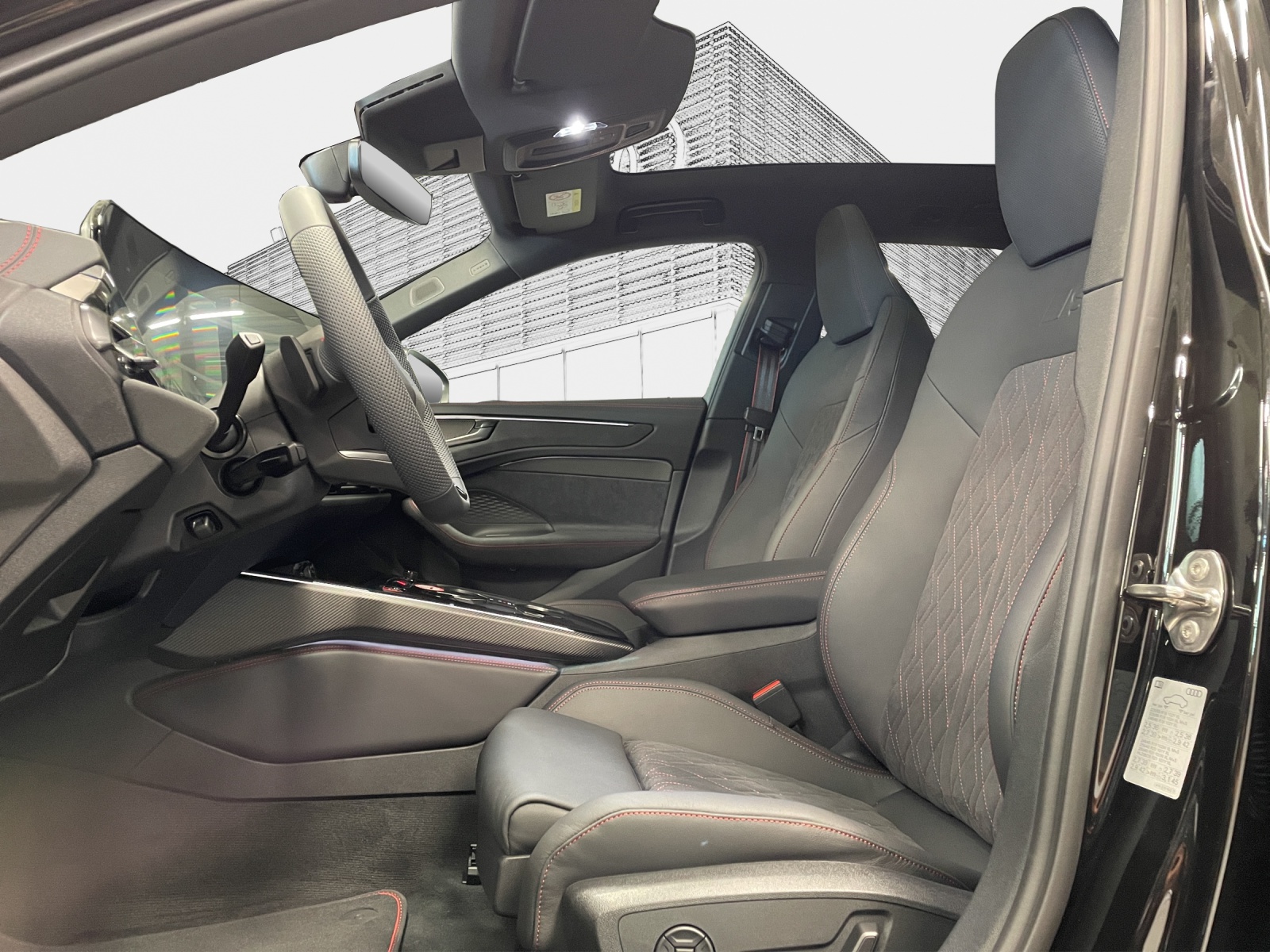 AUDI A6 Avant TFSI quattro 270 kW S tronic-image-9