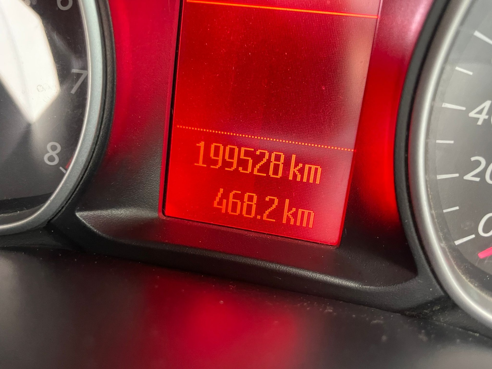 FORD S-Max 2.5i T Titanium-image-11
