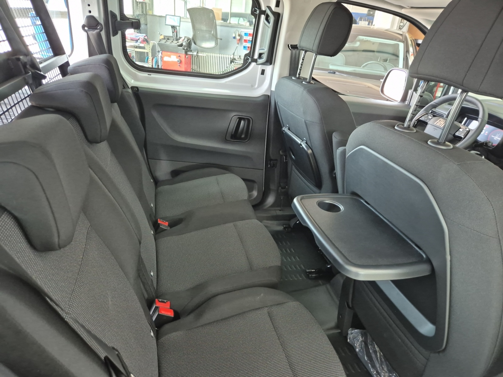 FIAT Doblo Crew Cab L2 1.5 BlueHDI 130-image-9