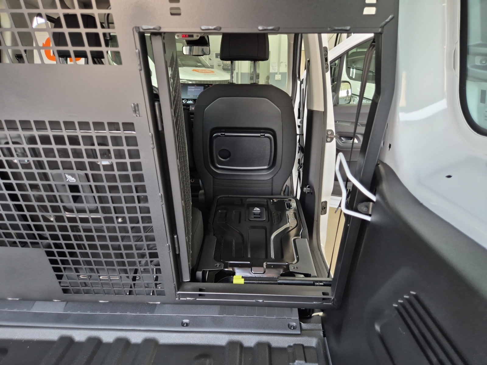 FIAT Doblo Crew Cab L2 1.5 BlueHDI 130-image-11