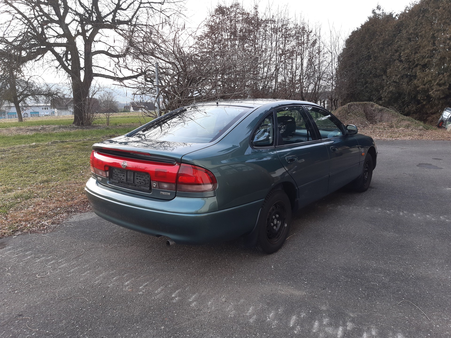 MAZDA 626 2.0i-16 Fresh Line-image-2