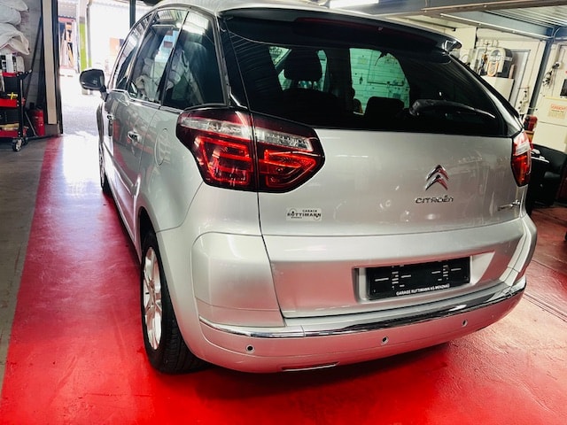 CITROEN C4 Picasso 1.6i 16V Attraction-image-7