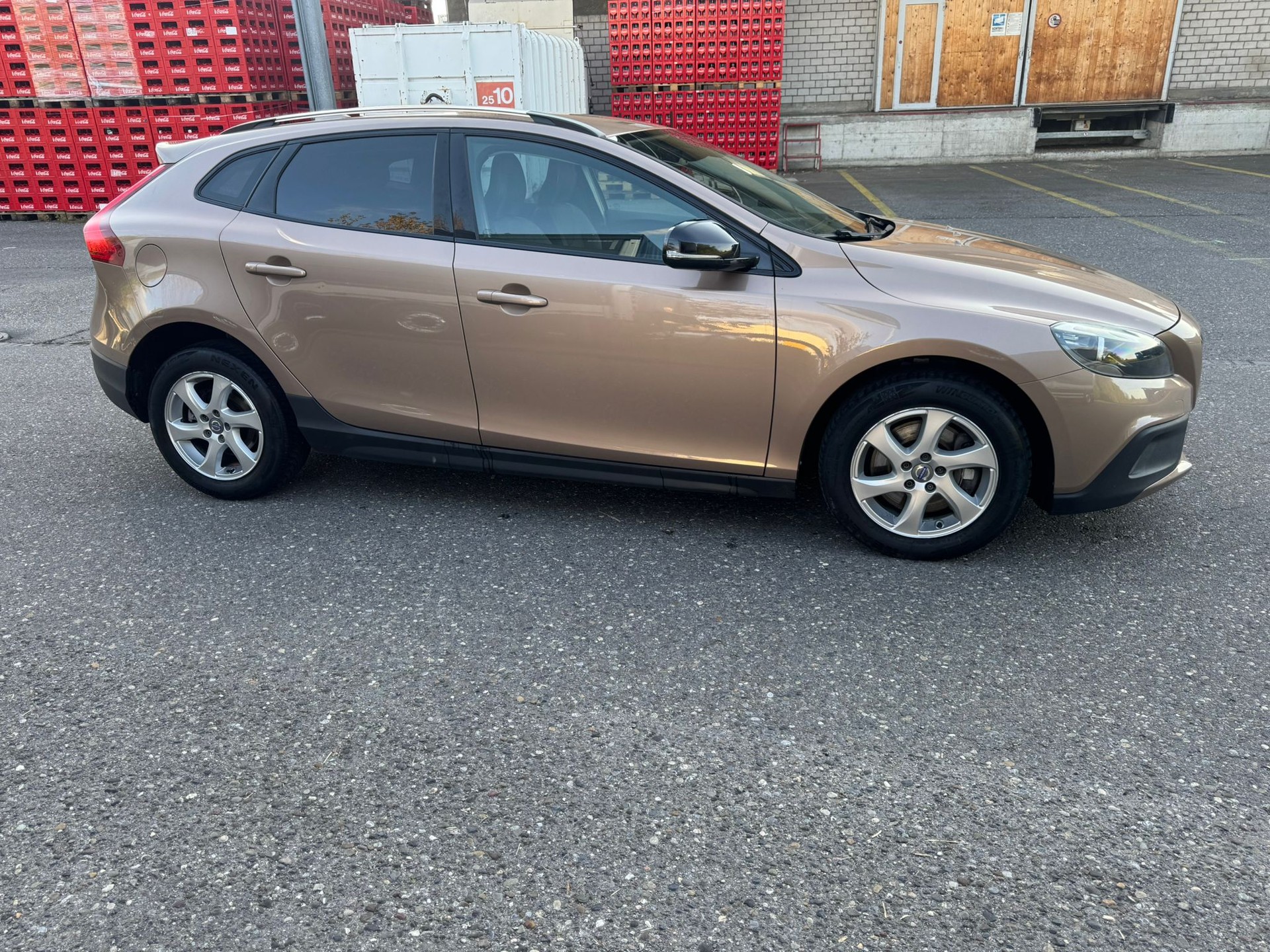 VOLVO V40 Cross Country D3 Geartronic-image-8