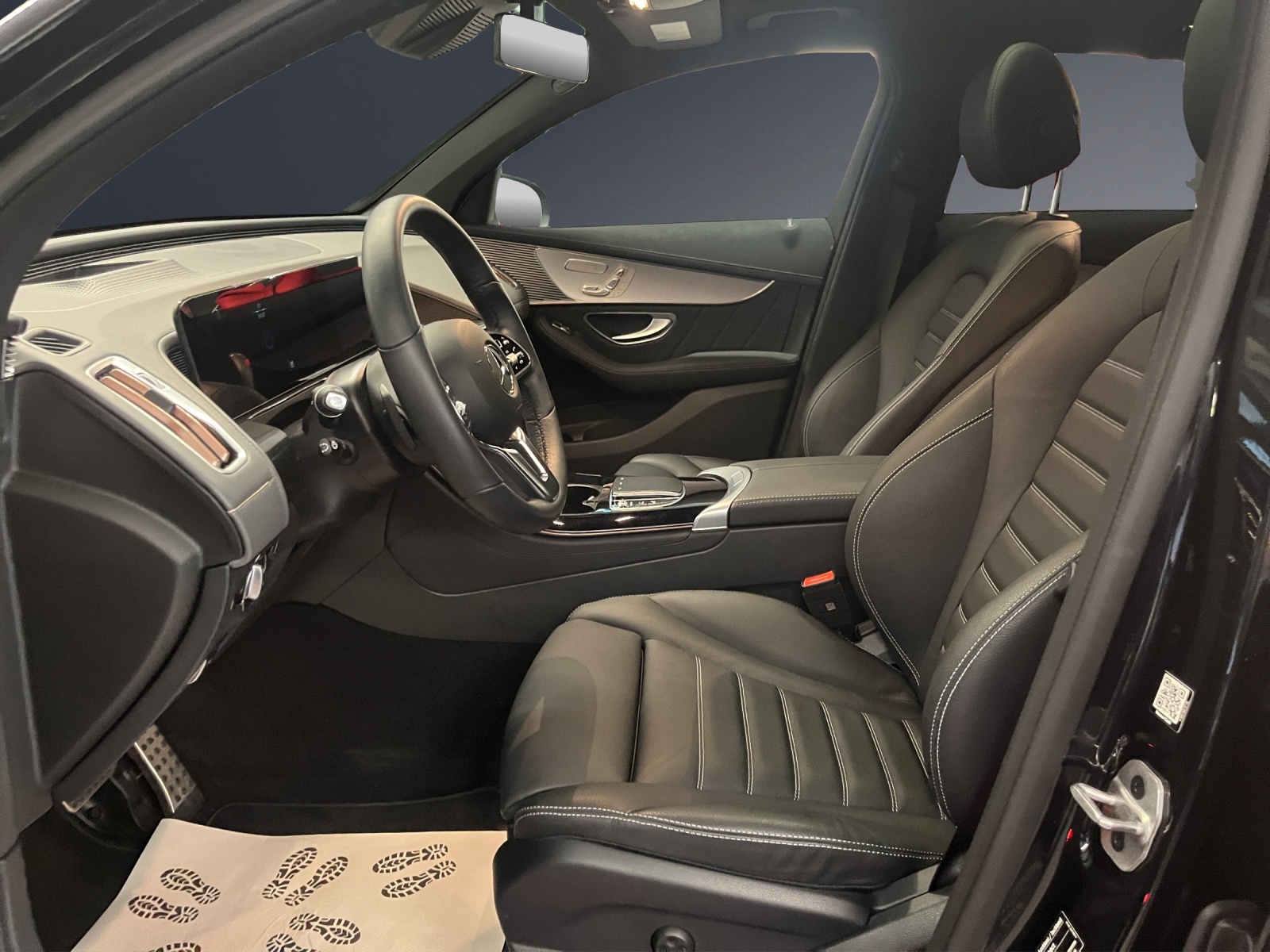 MERCEDES-BENZ EQC 400 4Matic-image-5