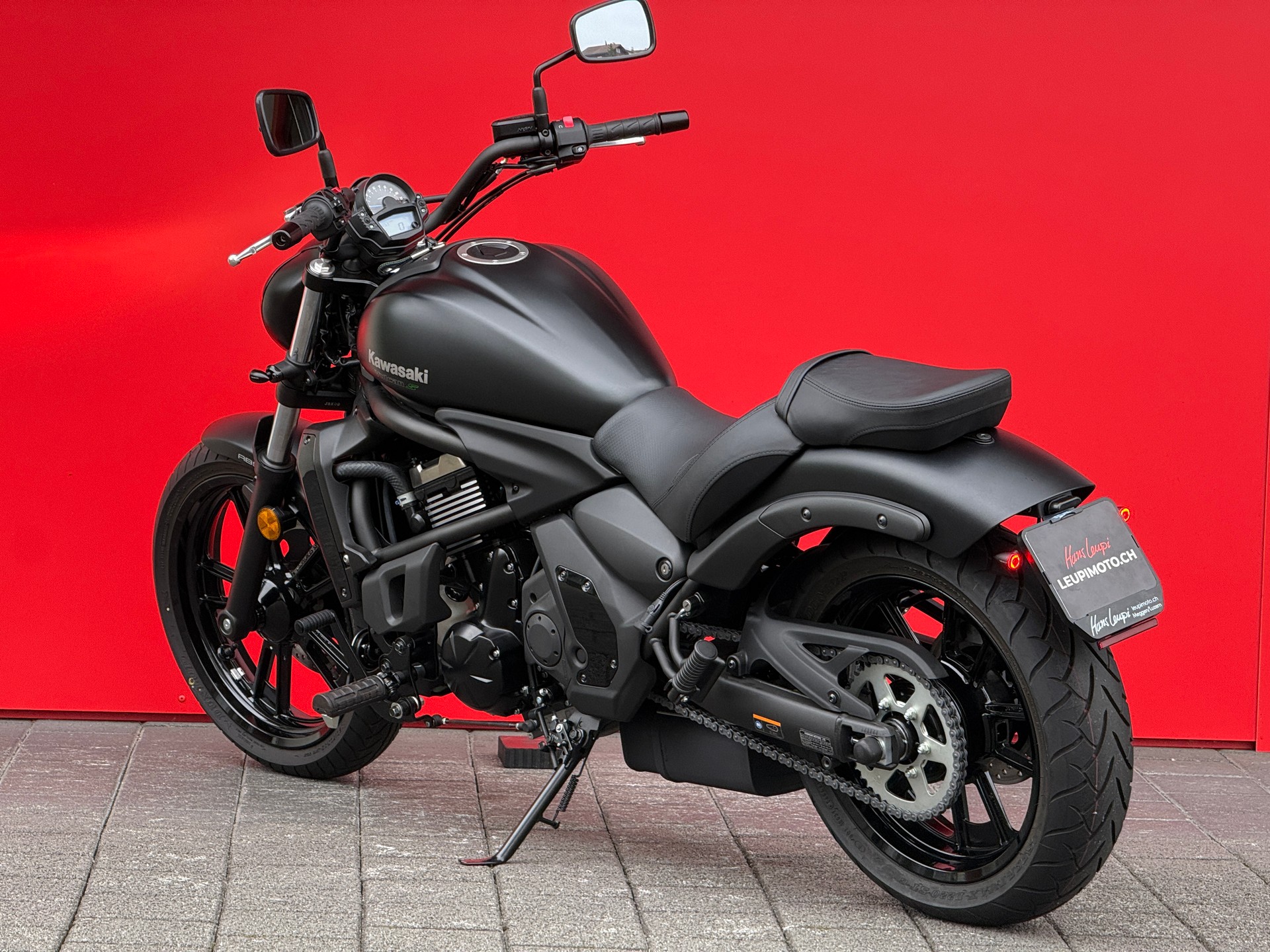 KAWASAKI Vulcan S (35kW) Custom-showroom-element-2