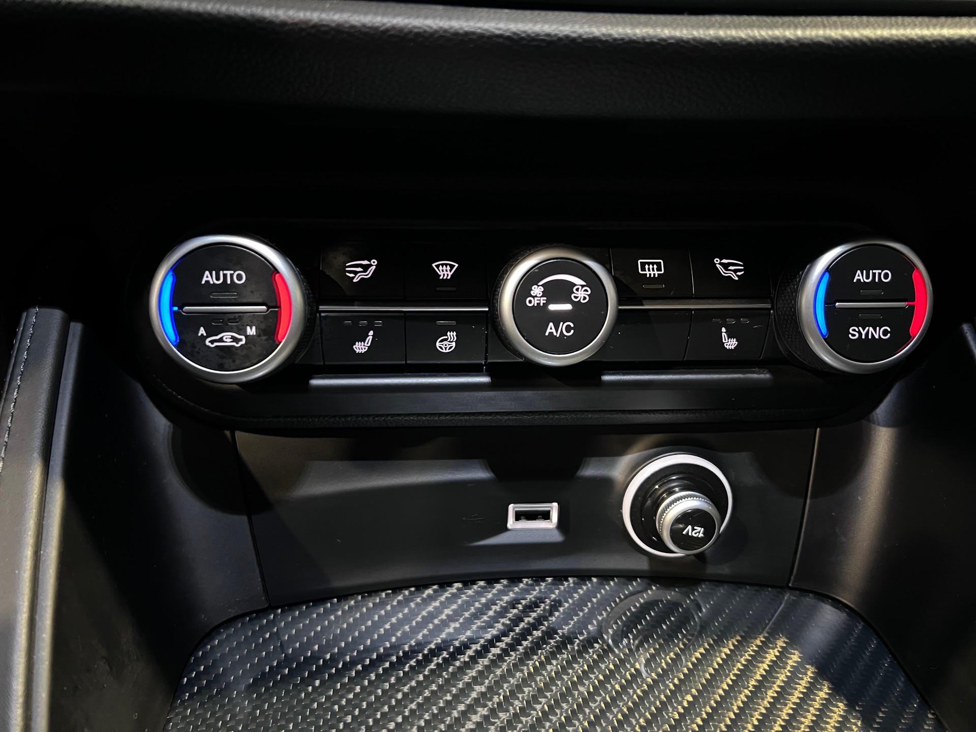 ALFA ROMEO Stelvio 2.9 V6 Quadrifoglio Q4 Automatic-image-22
