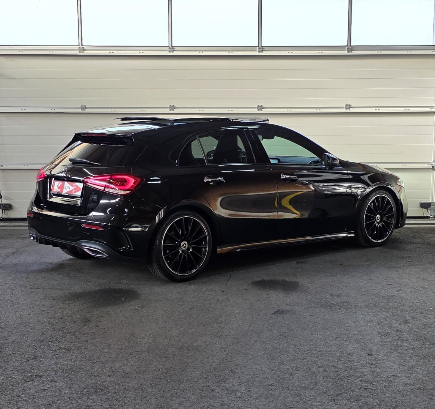 MERCEDES-BENZ A 250 AMG Line 7G-DCT *CH-Fahrzeug*-image-4