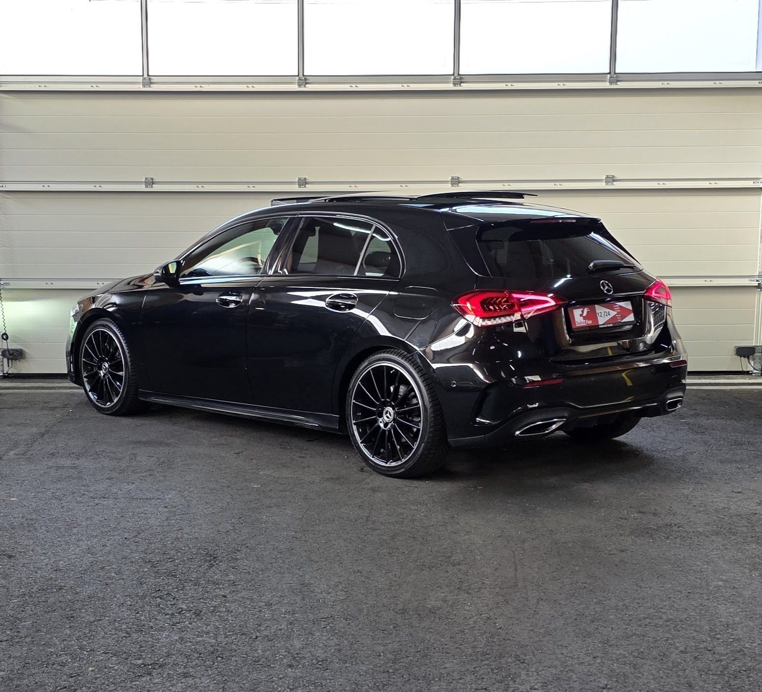 MERCEDES-BENZ A 250 AMG Line 7G-DCT *CH-Fahrzeug*-image-2