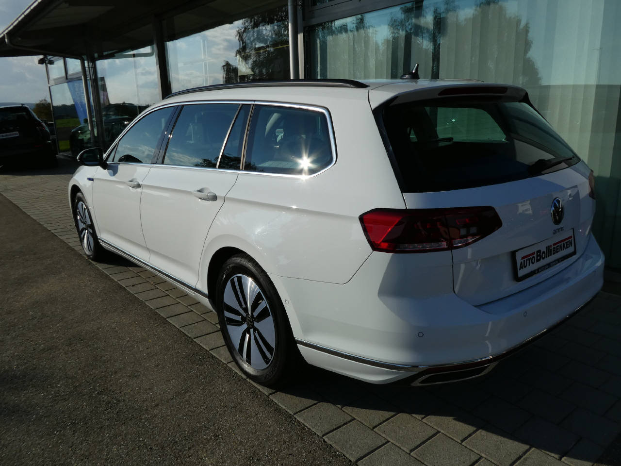 VW Passat Variant 1.4 TSI Plug-In-Hybrid GTE DSG-image-6