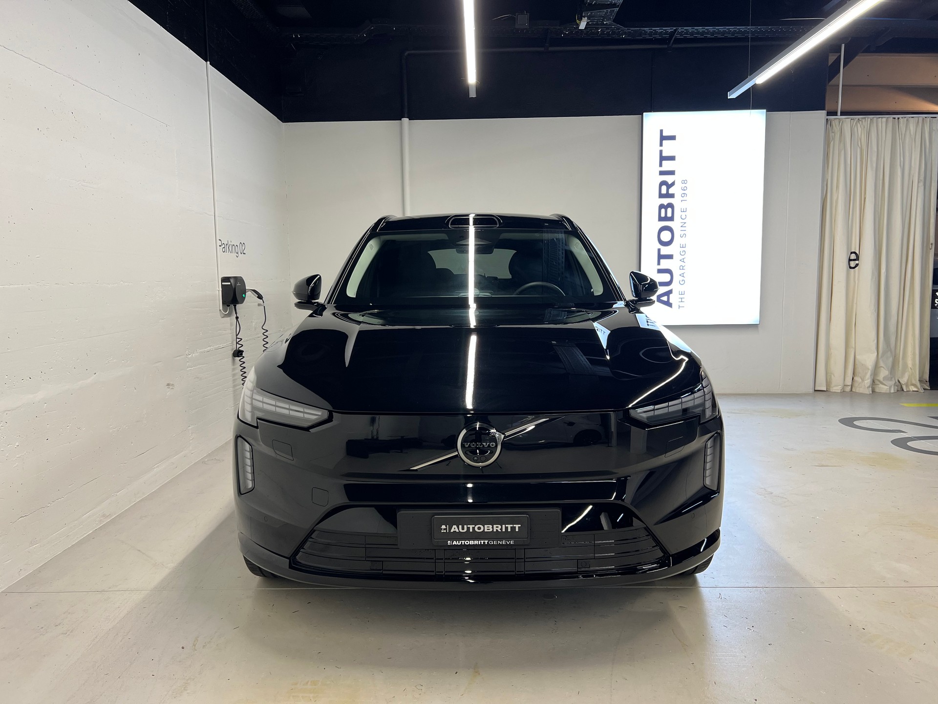 VOLVO EX90 Twin Ultra AWD-image-1