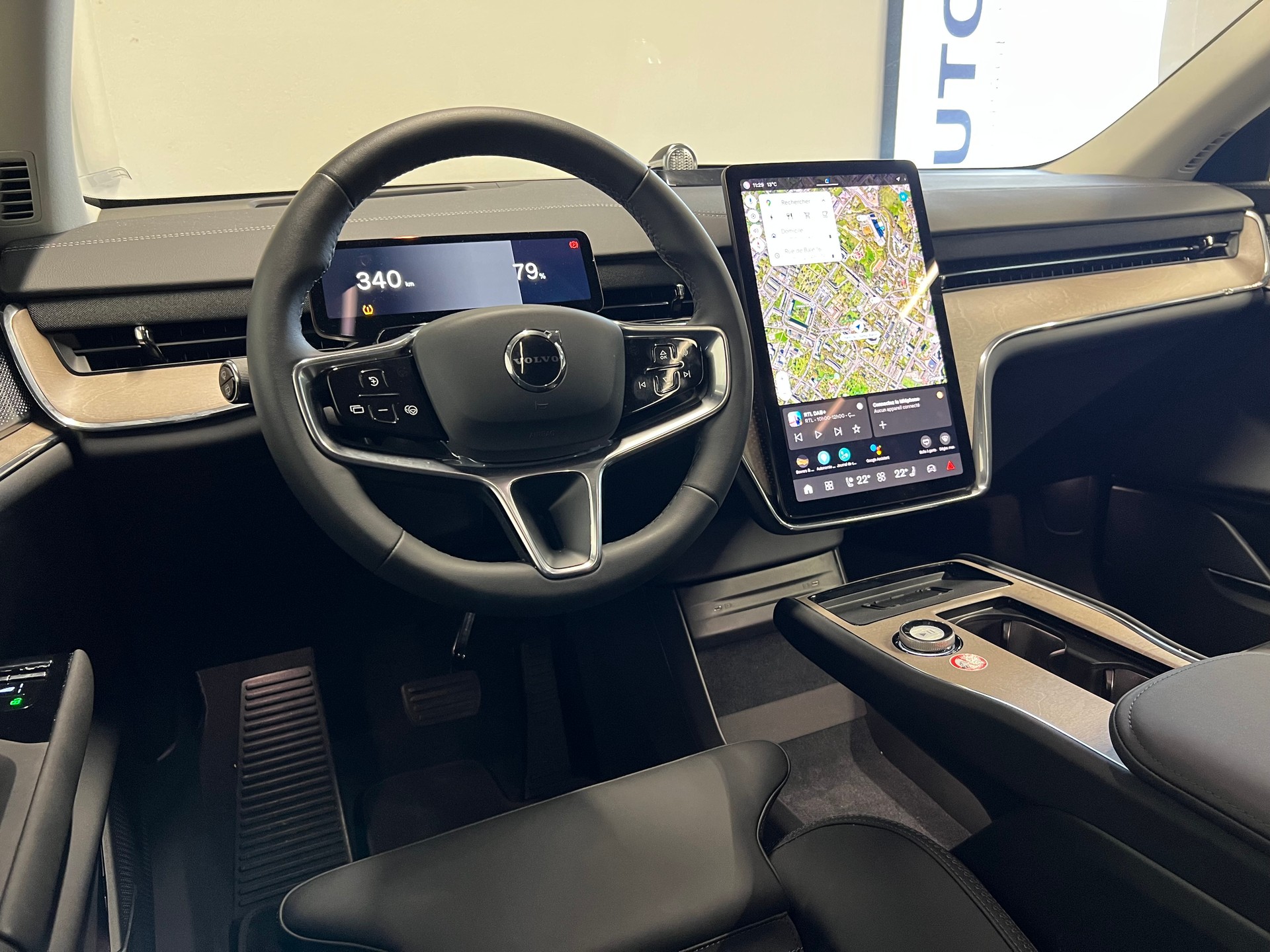 VOLVO EX90 Twin Ultra AWD-image-7