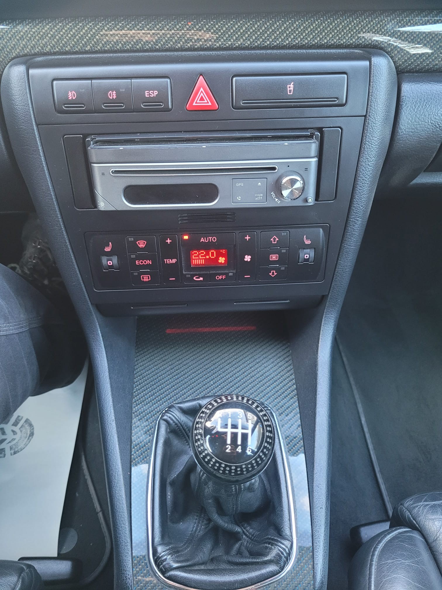 AUDI S4 Avant quattro-image-13