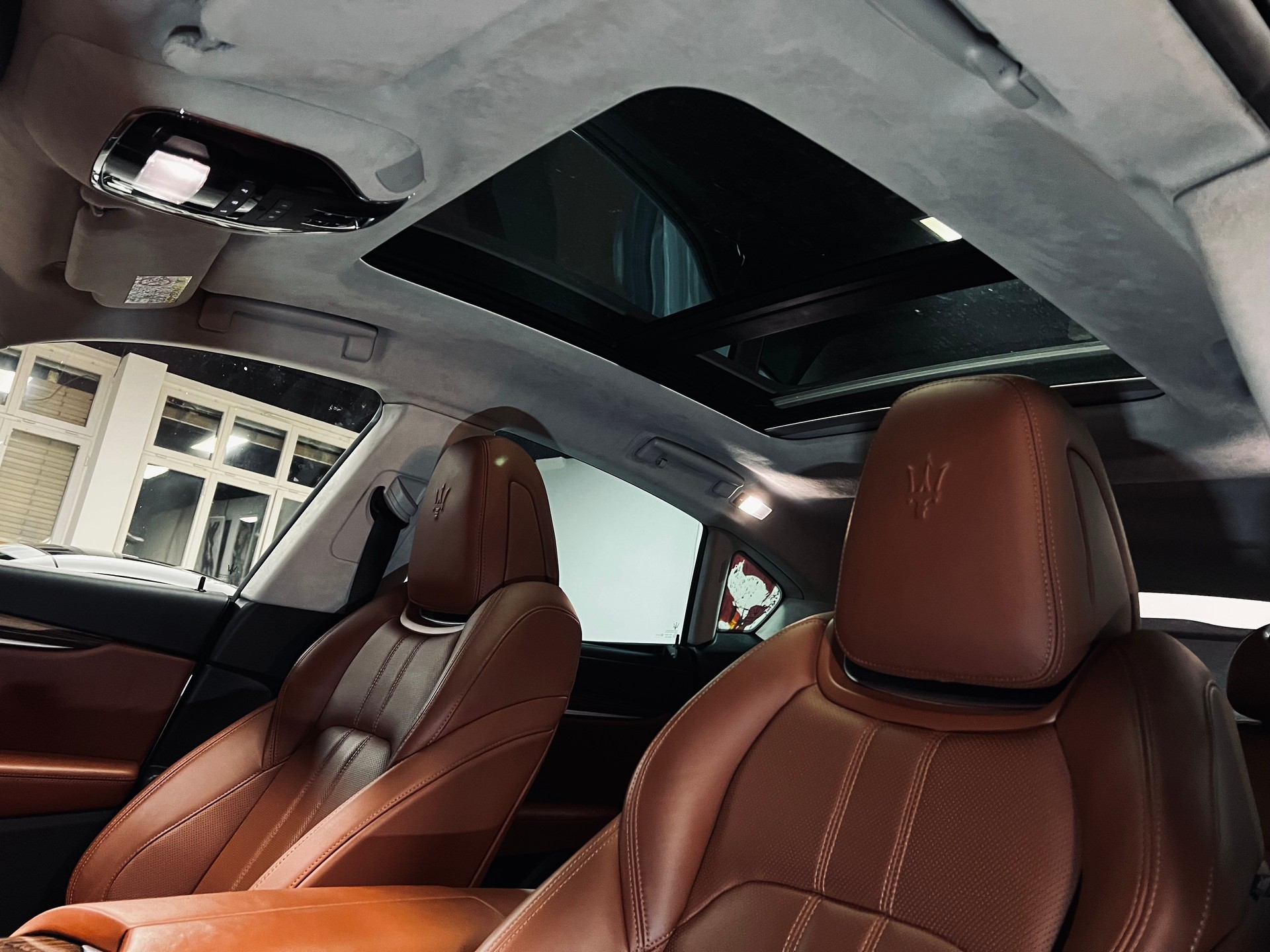 MASERATI Levante D 3.0 V6 Automatica-image-13