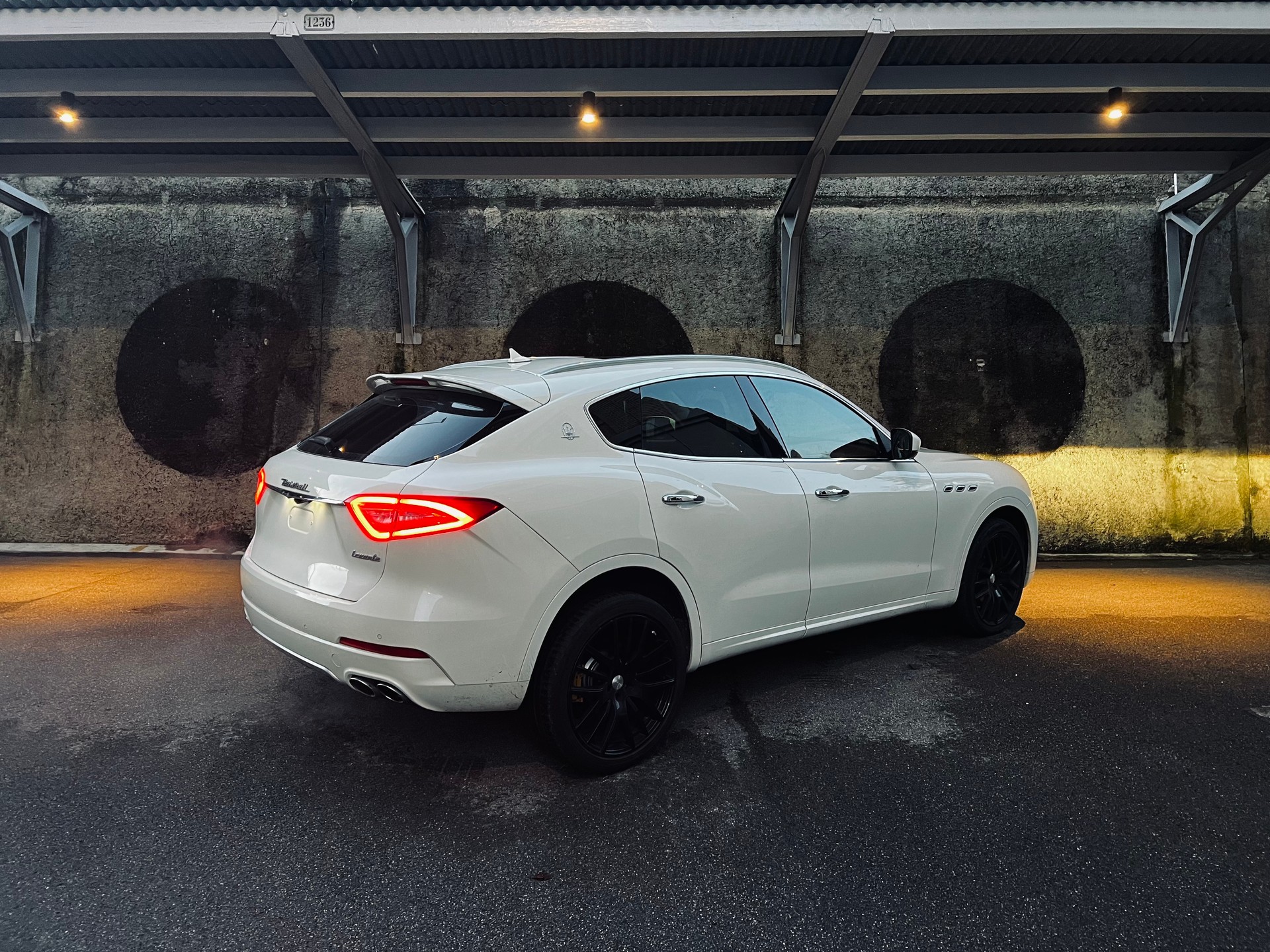 MASERATI Levante D 3.0 V6 Automatica-image-4