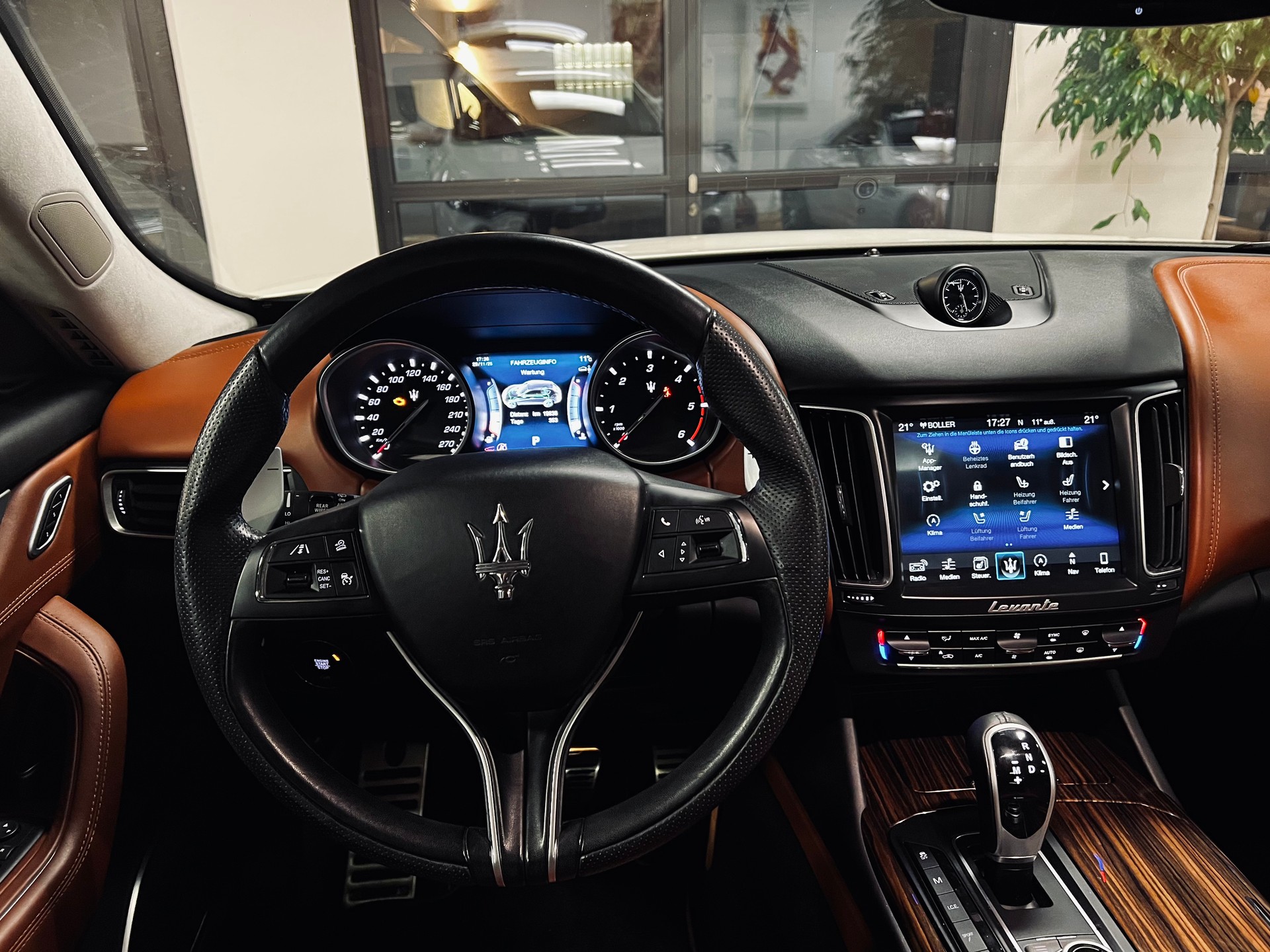 MASERATI Levante D 3.0 V6 Automatica-image-9