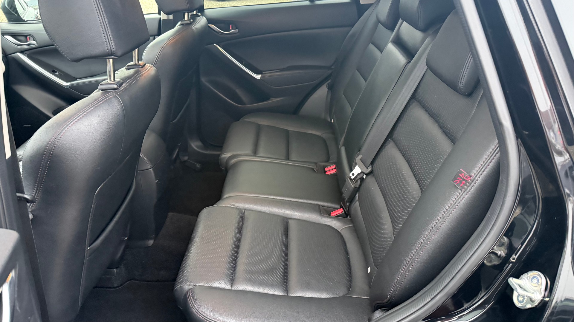 MAZDA CX-5 2.2 D HP Revolution AWD Automatic-image-11