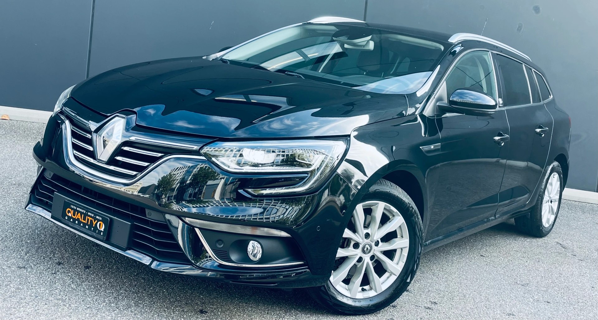 RENAULT Mégane Grandtour 1.5 dCi 90th Anniversary EDC