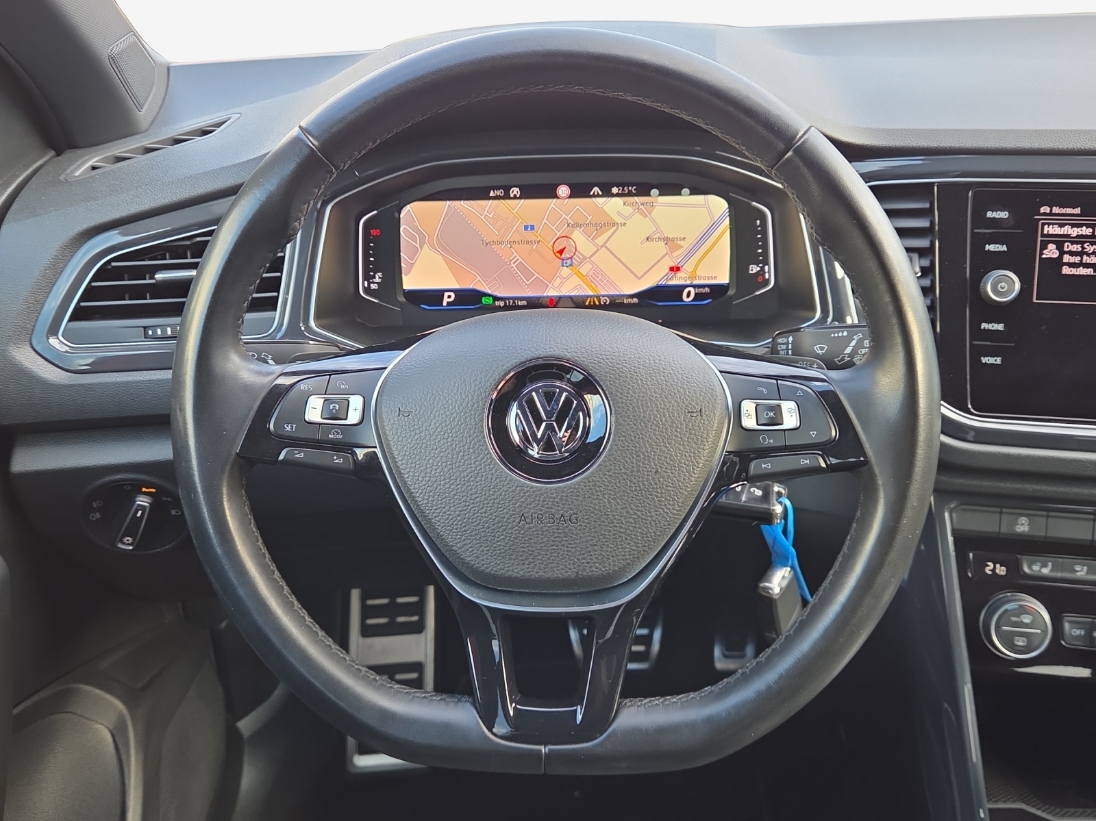 VW T-Roc 2.0 TSI Sport DSG 4Motion-image-9