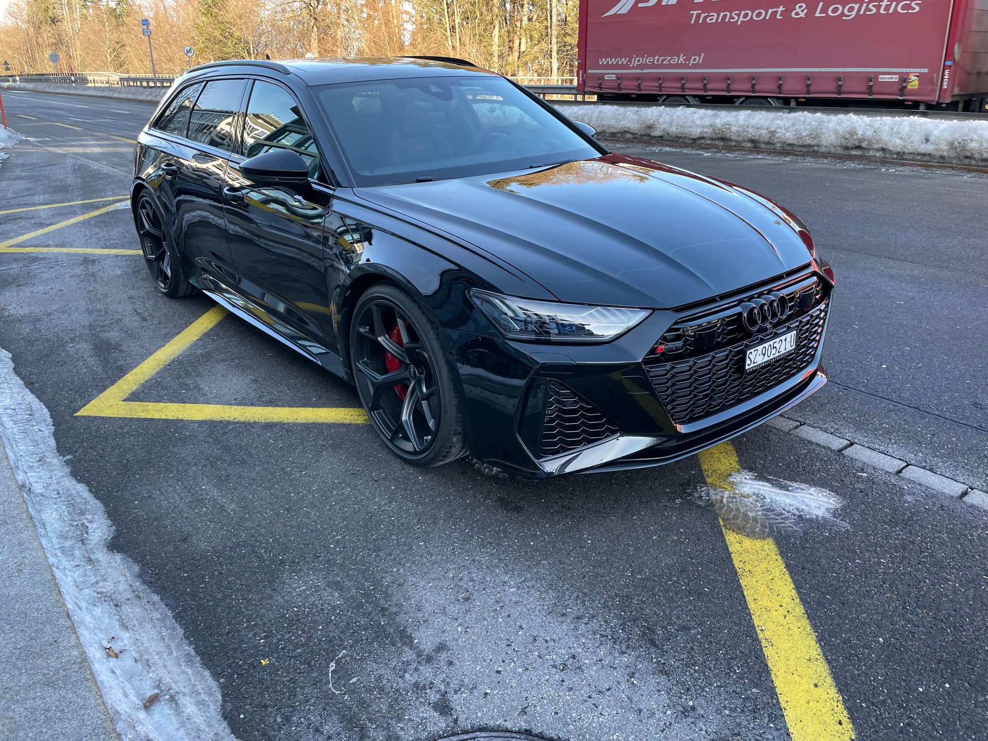 AUDI RS6 Avant 4.0 TFSI V8 Performance quattro-showroom-element-2