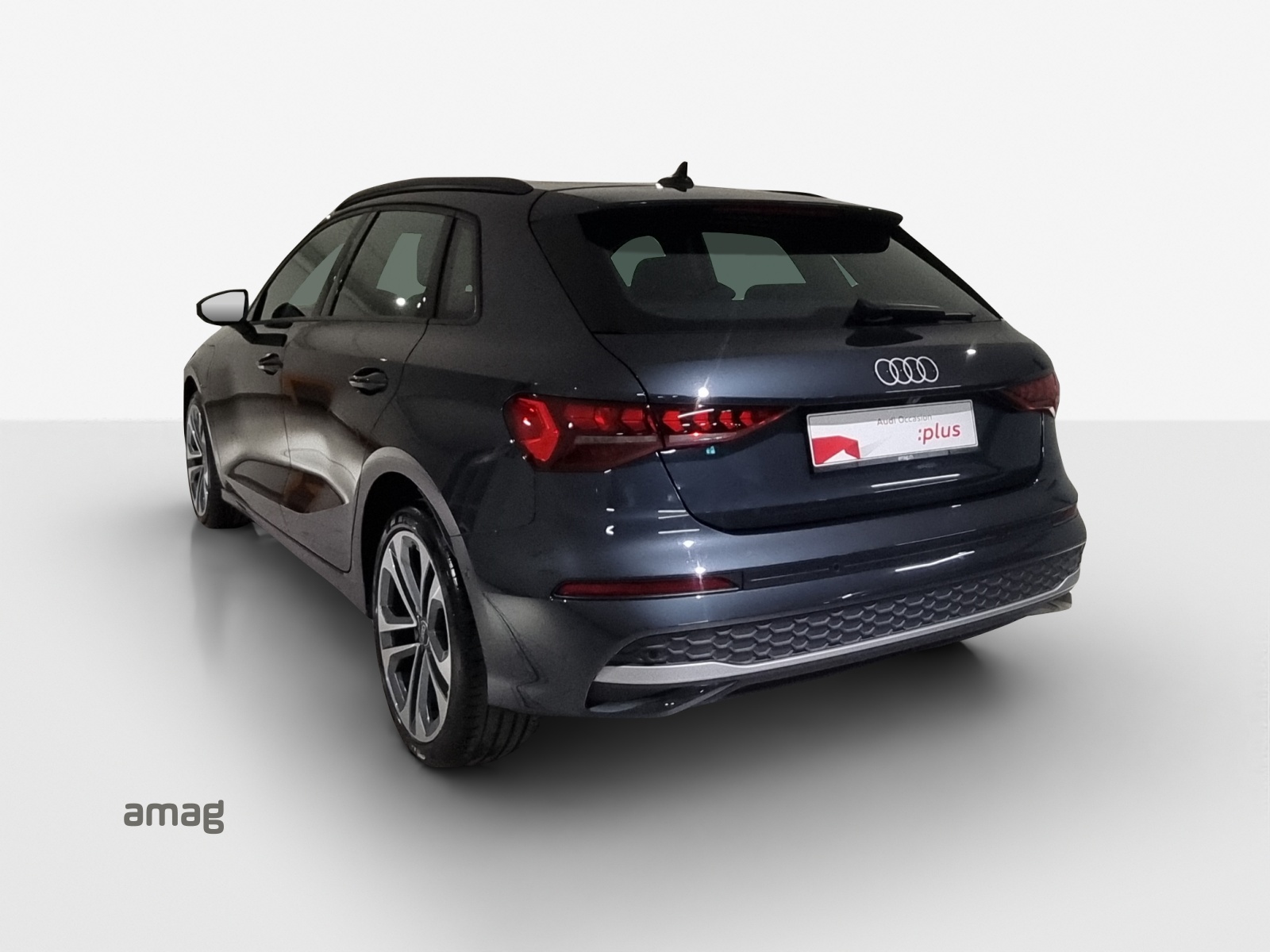 AUDI A3 Sportback 40 TFSI e S-tronic-showroom-element-2