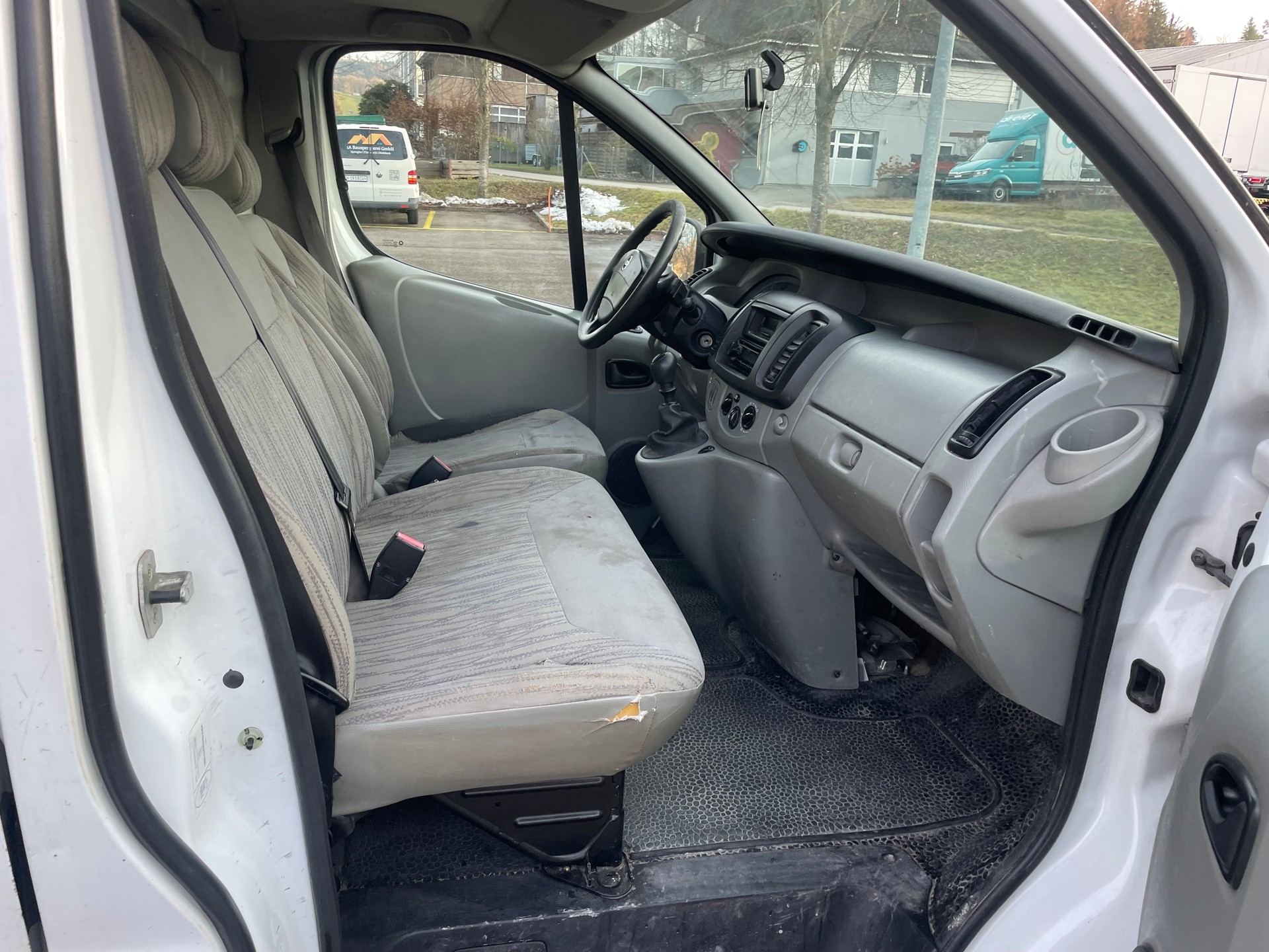 NISSAN Primastar 2.0dCi 115 Pro 2.9t-image-11