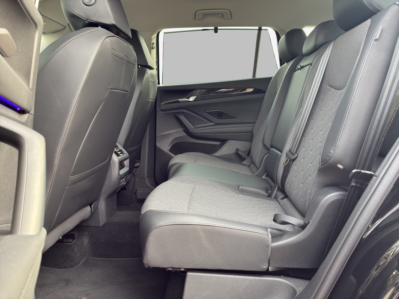 VW Tayron 1.5 TSI evo2 mHEV Life DSG-image-11