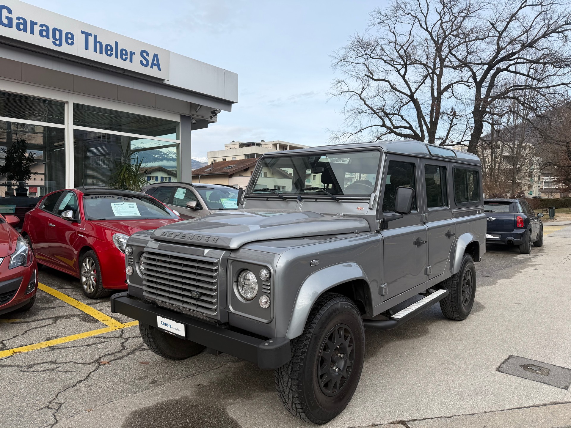 LAND ROVER Defender 110 2.4 Td4 Station Wagon