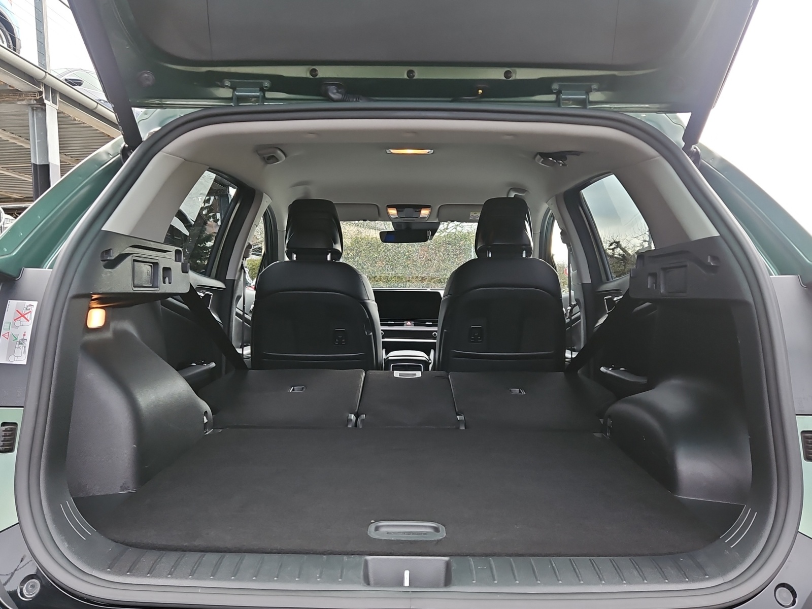 KIA Sportage 1.6 T-GDi Style-image-9
