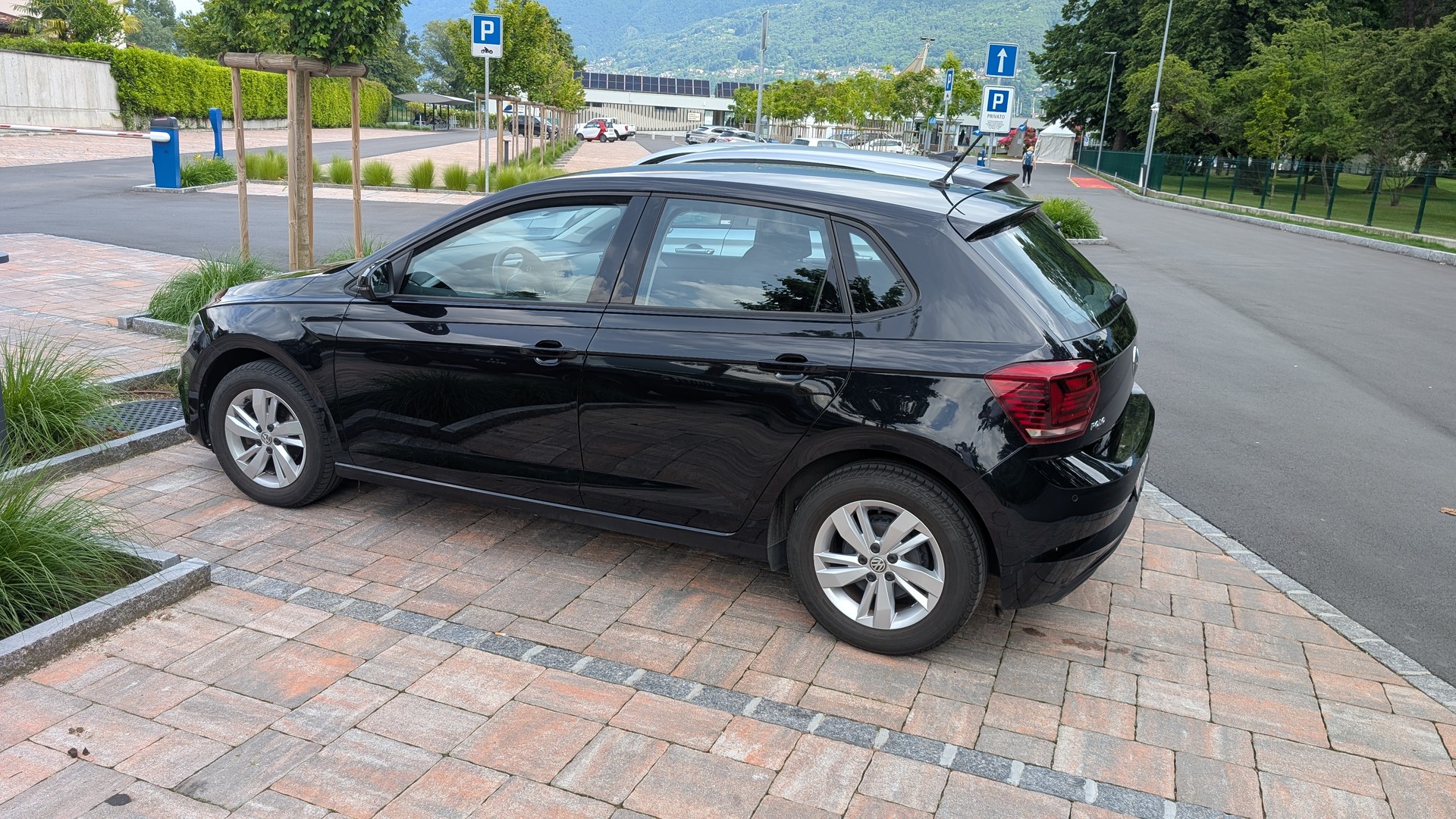 VW Polo 1.0 TSI BMT Comfortline DSG-image-1