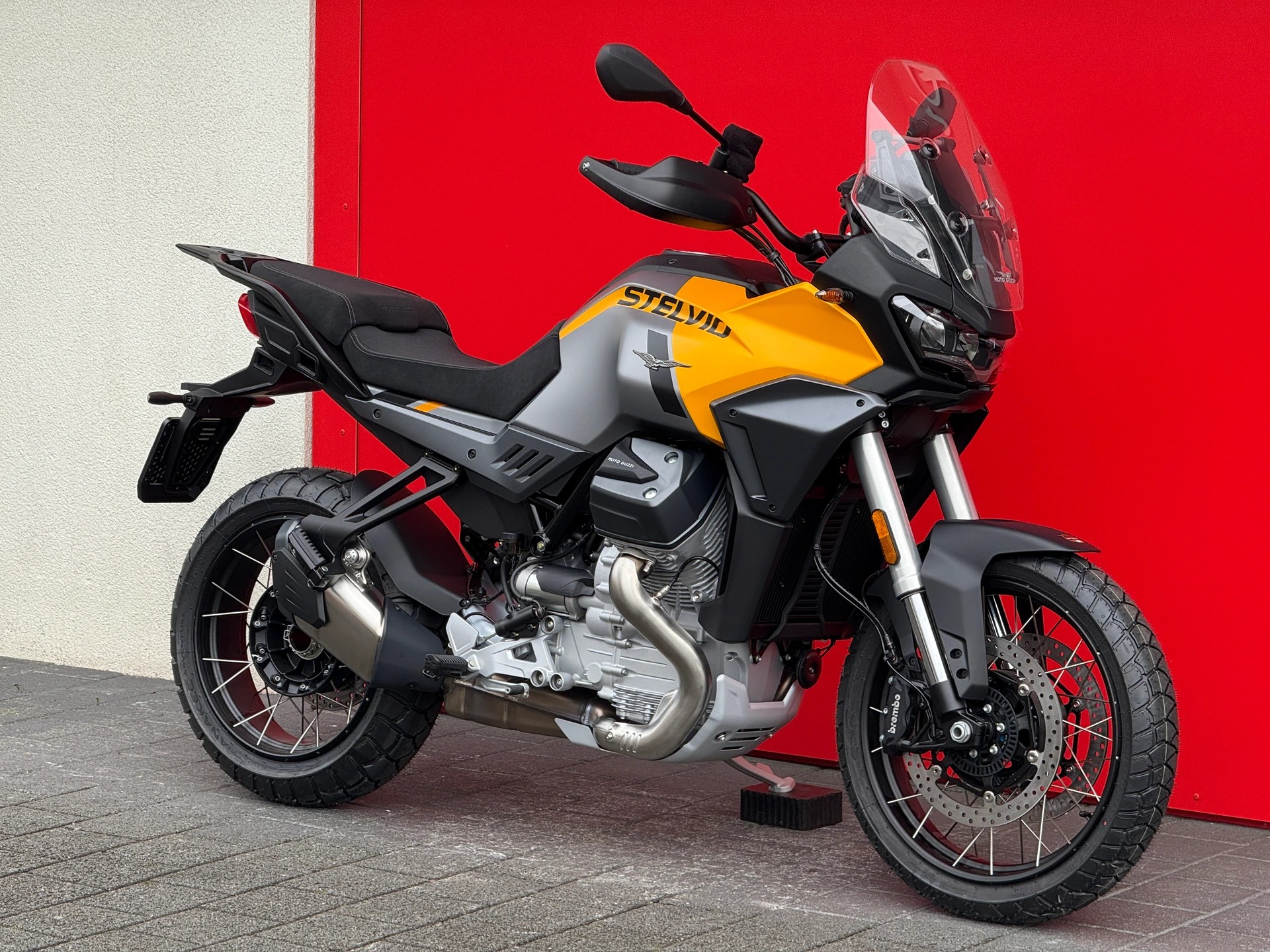 MOTO GUZZI Stelvio 1000 E5+-image-13