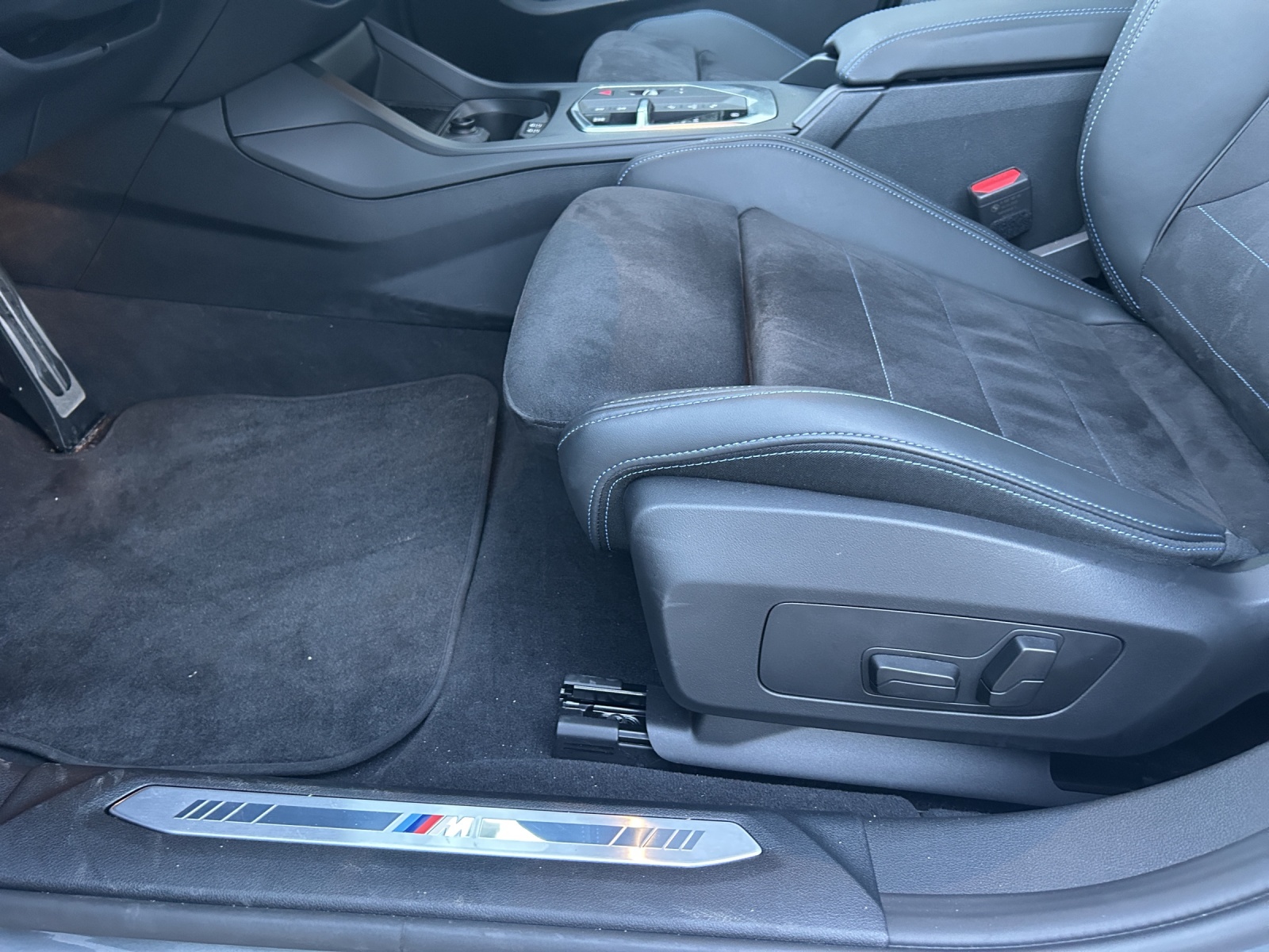 BMW 123 xDrive M Sport Steptronic-image-24