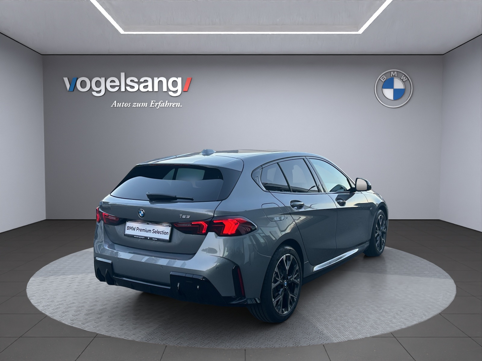 BMW 123 xDrive M Sport Steptronic-image-7
